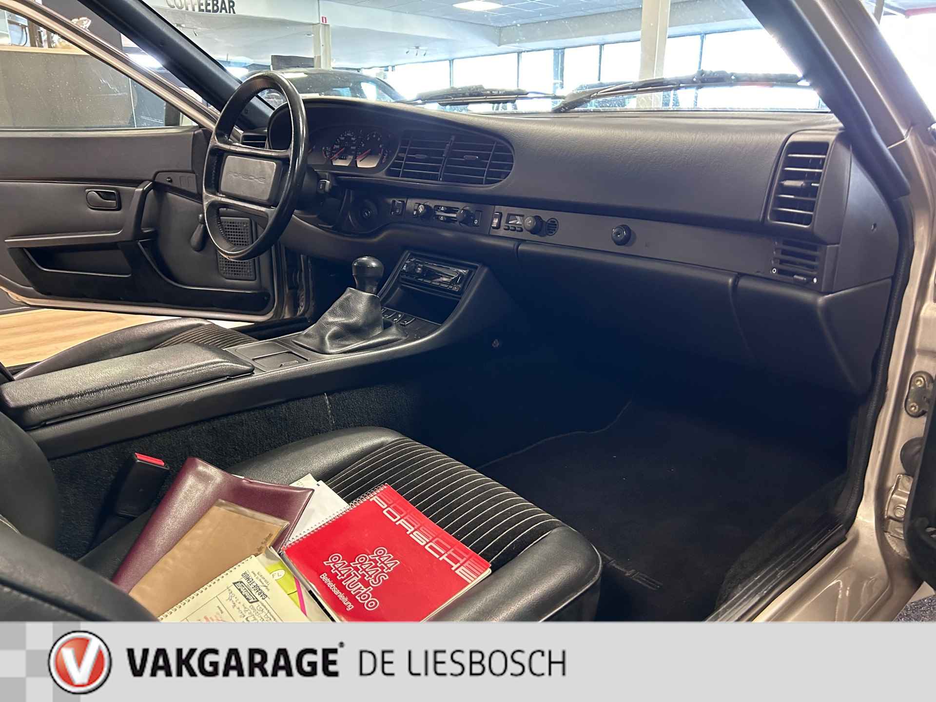 Porsche 944 2.5 Coupé/Airco/radio cd,nieuwe distributie - 20/31