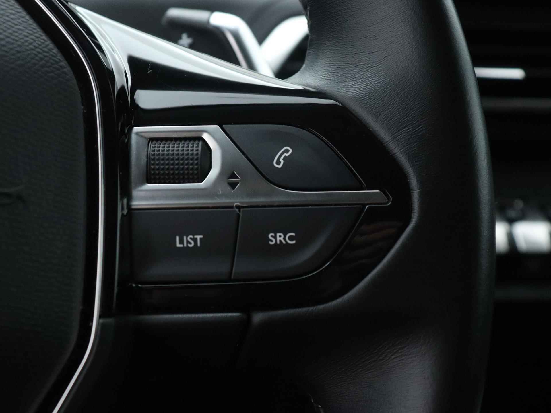 Peugeot 3008 SUV Allure 1.6 Plug-in Hybrid 225pk Automaat | Navigatie | Achteruitrijcamera | Handsfree achterklep | Dodehoeksensor | Climate Control | Stoelverwarming | Keyless | Parkeersensoren v+a | Cruise Control | Led koplampen | Apple Carplay | Bluetooth | DAB+ radio | Donker getint glas | 18" lichtmetalen velgen | - 19/36