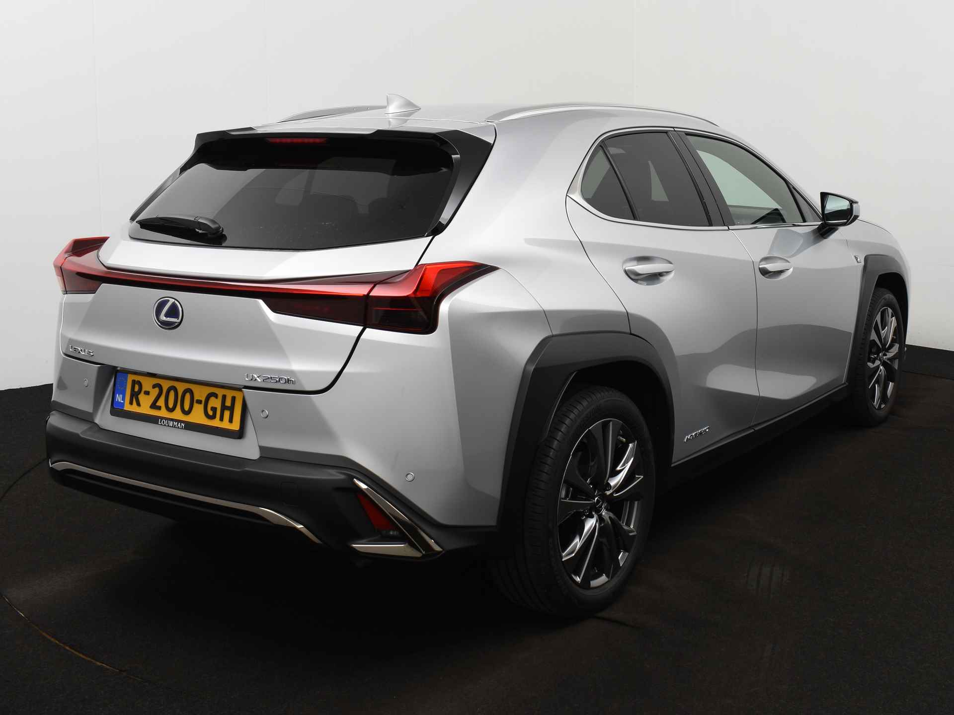 Lexus UX 250h F Sport Business | Stoelverwarming | Sportstoelen | Apple Carplay / Android Auto | Blindspot monitoring | - 15/35