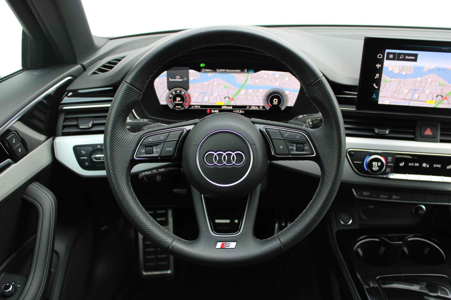 Audi A4 Avant S Edition 35 TFSI 150 pk S-tronic | Navigatie | PDC v+a | LED | Adap. Cruise Control | 18"Lmv | Elek.Achterklep - 20/57