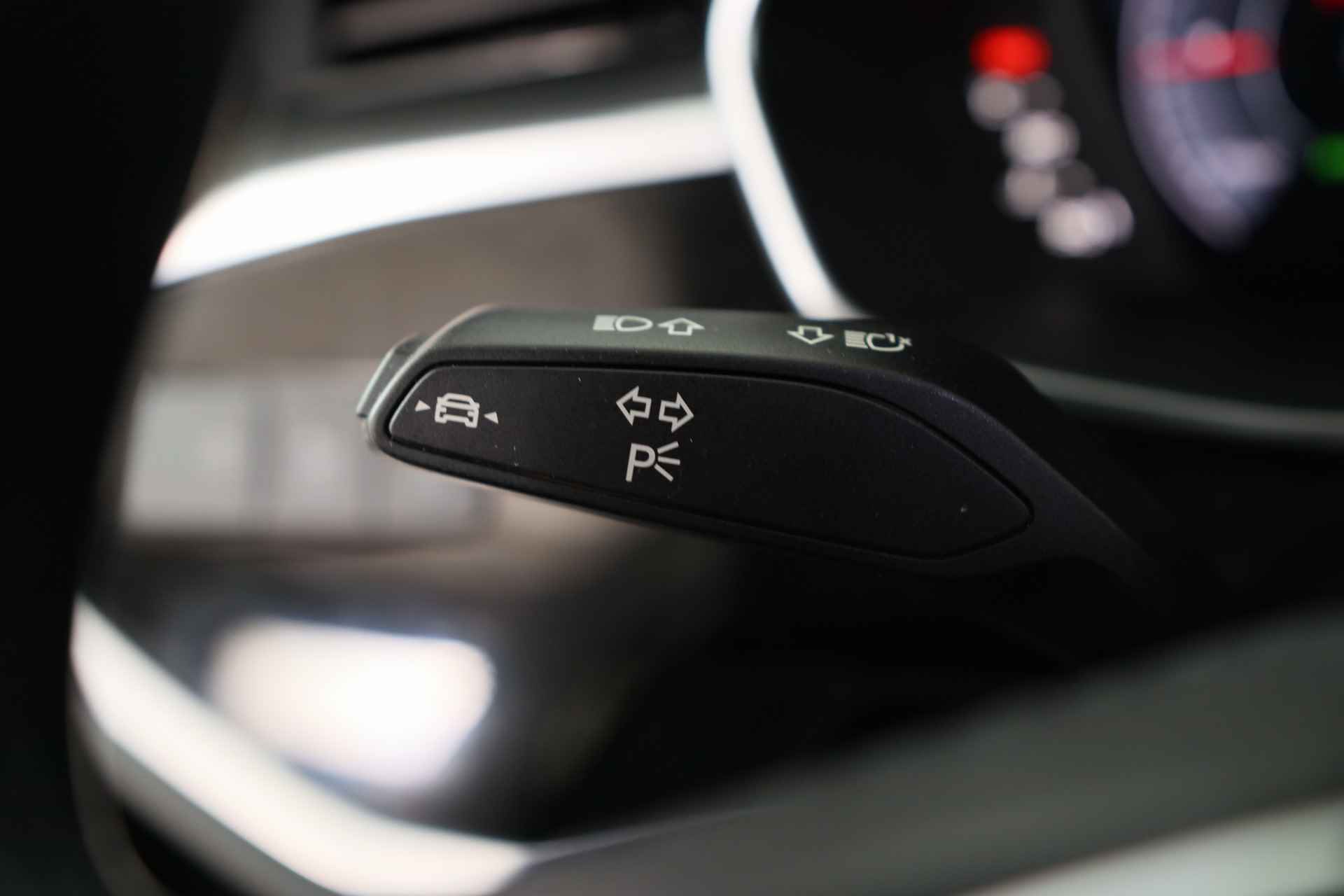 Audi Q3 35 TFSI 150PK S-Tronic | Trekhaak | Navi By App | Climate Control | Stoelverarming | Sportstoelen | Elektrische achterklep | Vir - 30/33