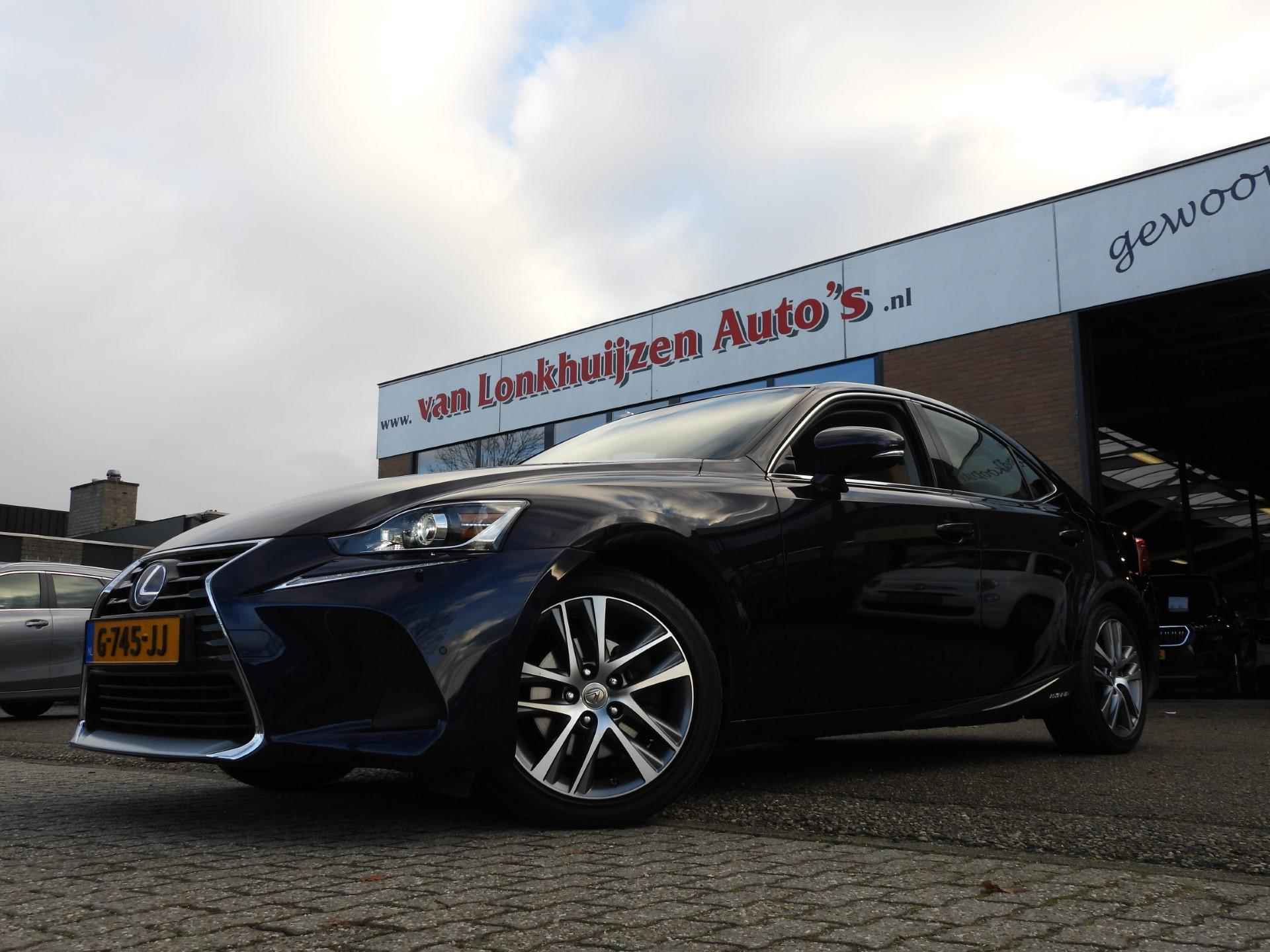 Lexus IS 300h Hybrid Edition 30 NAVI/LEER/LED/17"LMV! - 40/43