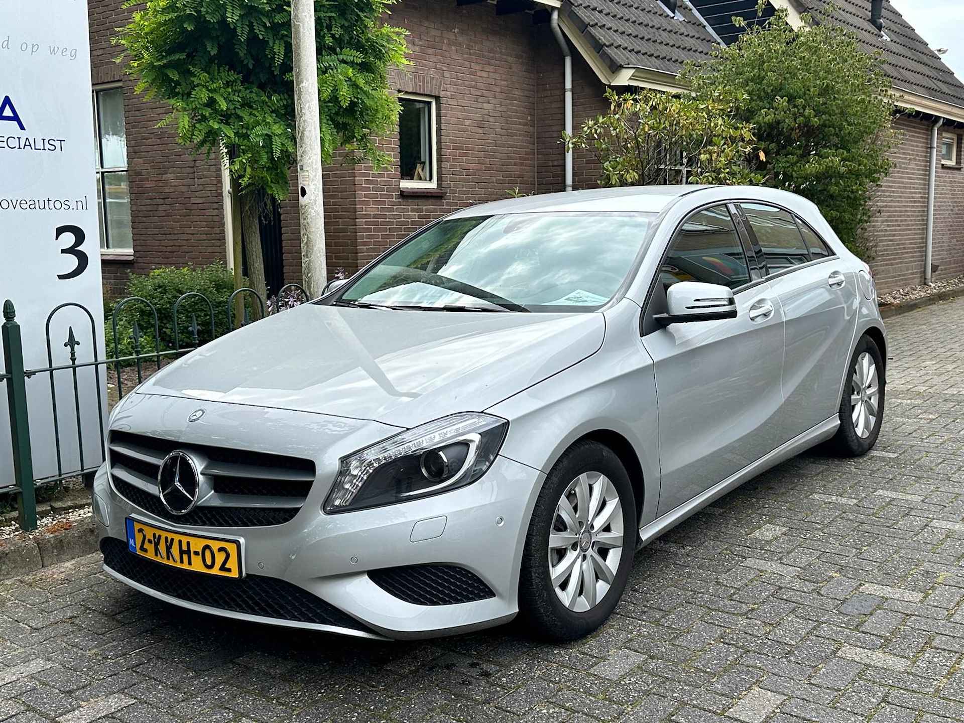 Mercedes-Benz A-Klasse 180 Edition Navigatie 4U3 eerste eigenaar 12000km Origineel!!! - 3/40