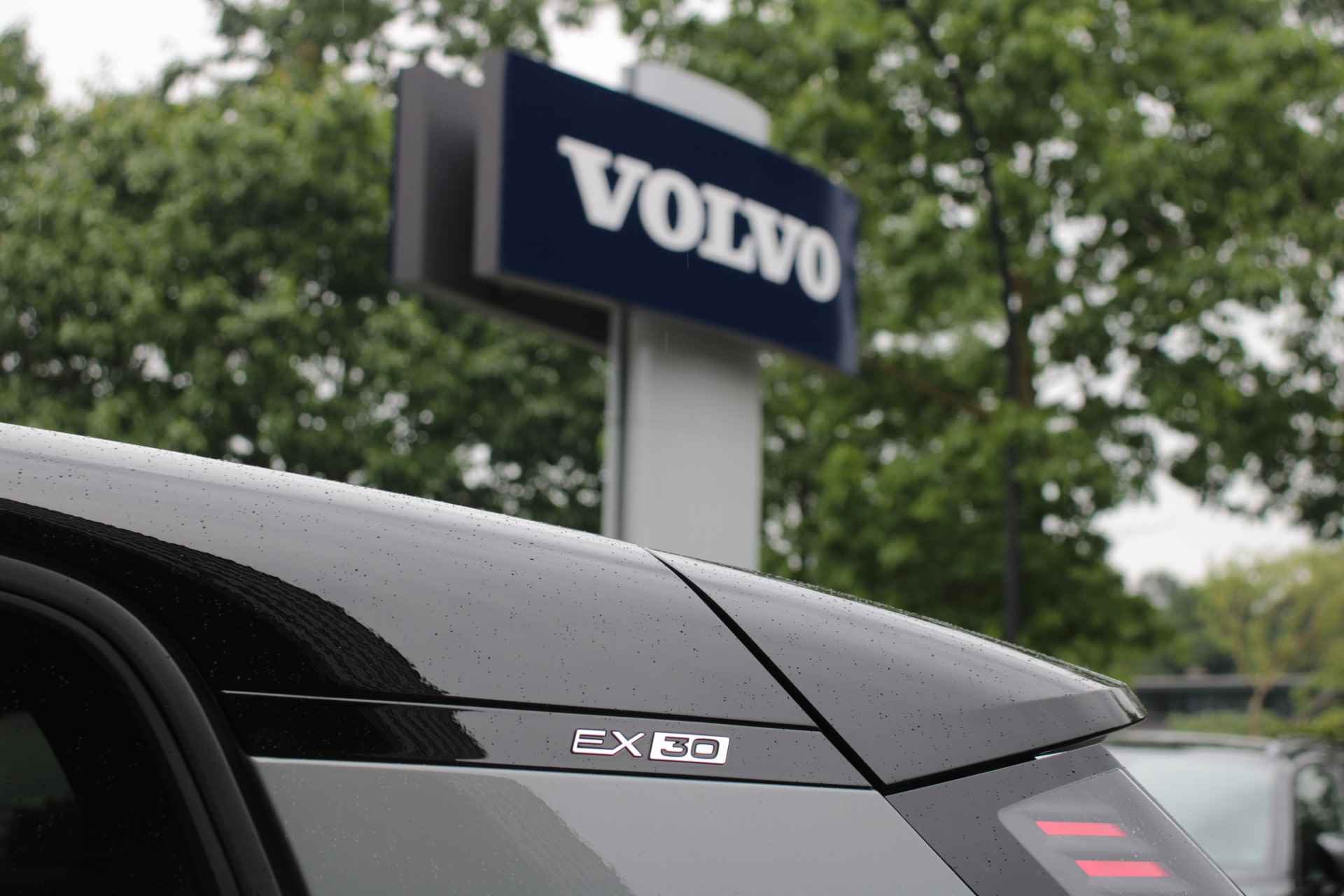 Volvo EX30 Single Motor Extended Range Ultra 69 kWh | 360° Camera | Harman/Kardon audio | Stuur- en stoelverwarming | BLIS | Adaptieve Crui - 28/28