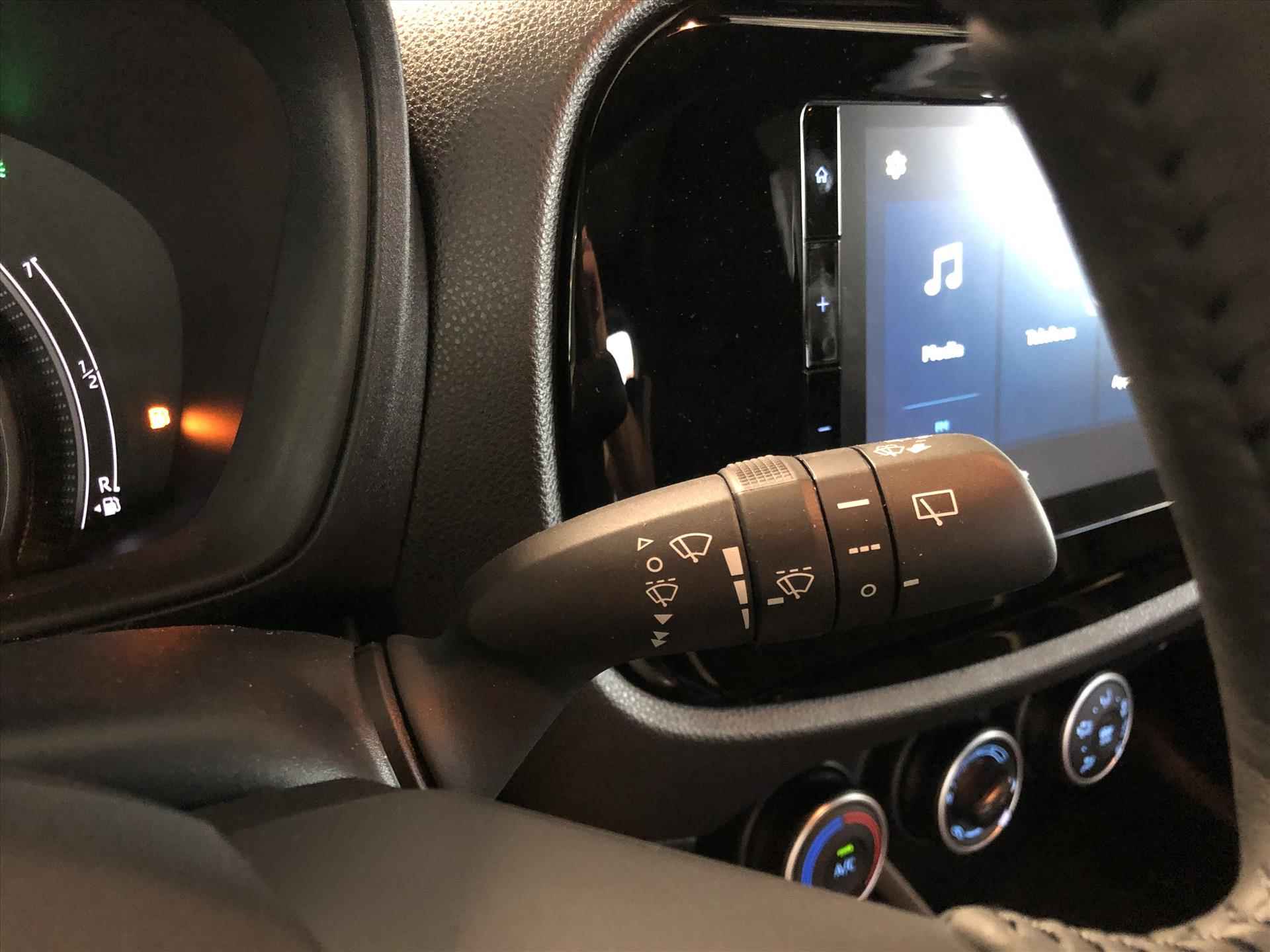 Toyota Aygo X 1.0 VVT-i S-CVT Pulse Bi-Tone | Smart Connect, Stoelverwarming, Apple CarPlay/Android Auto, Parkeercamera, 17 inch - 29/37