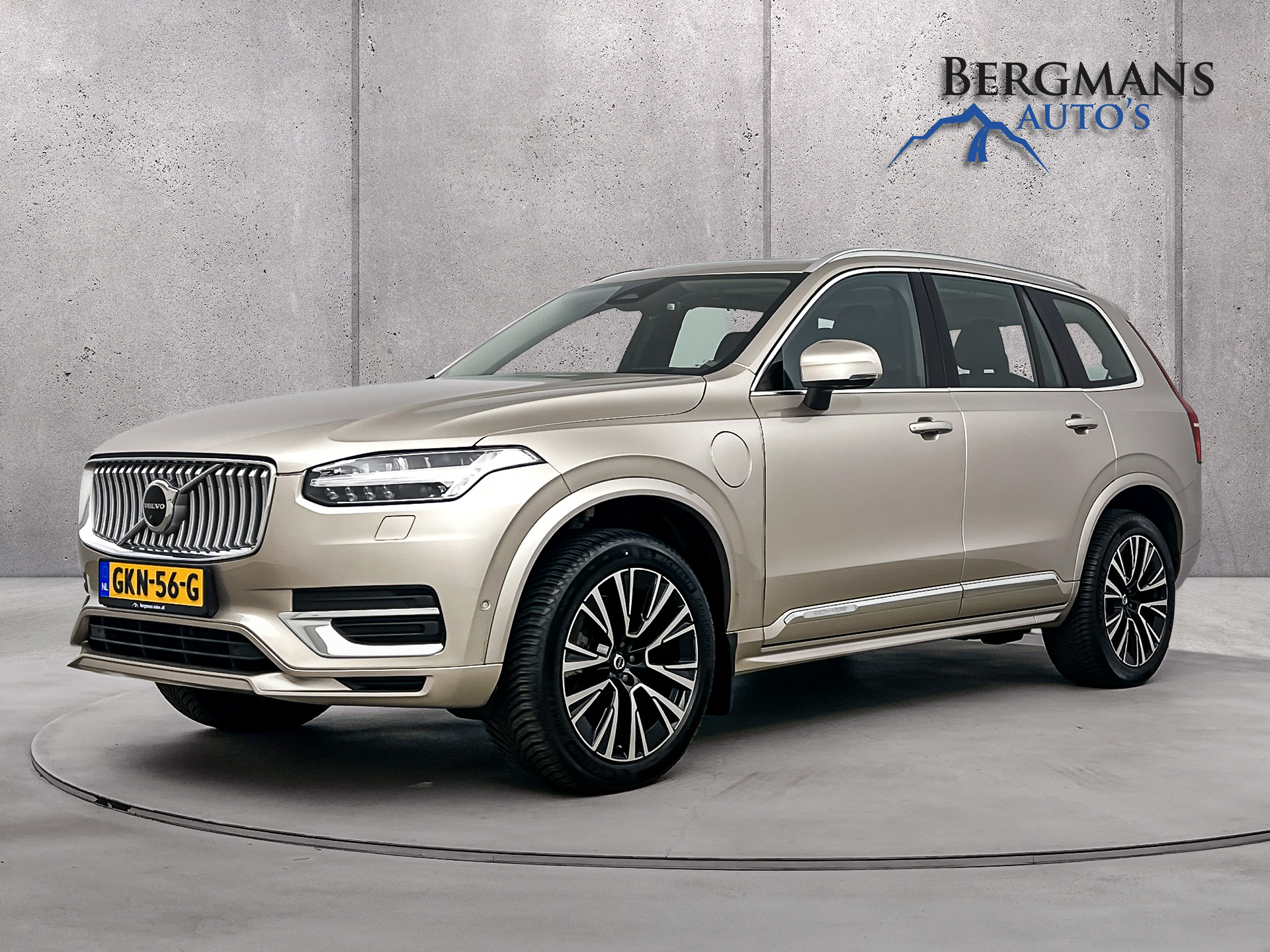 Volvo XC90 2.0 T8 Recharge AWD Ultimate Bright // PANORAMA // HARMAN KARDON //