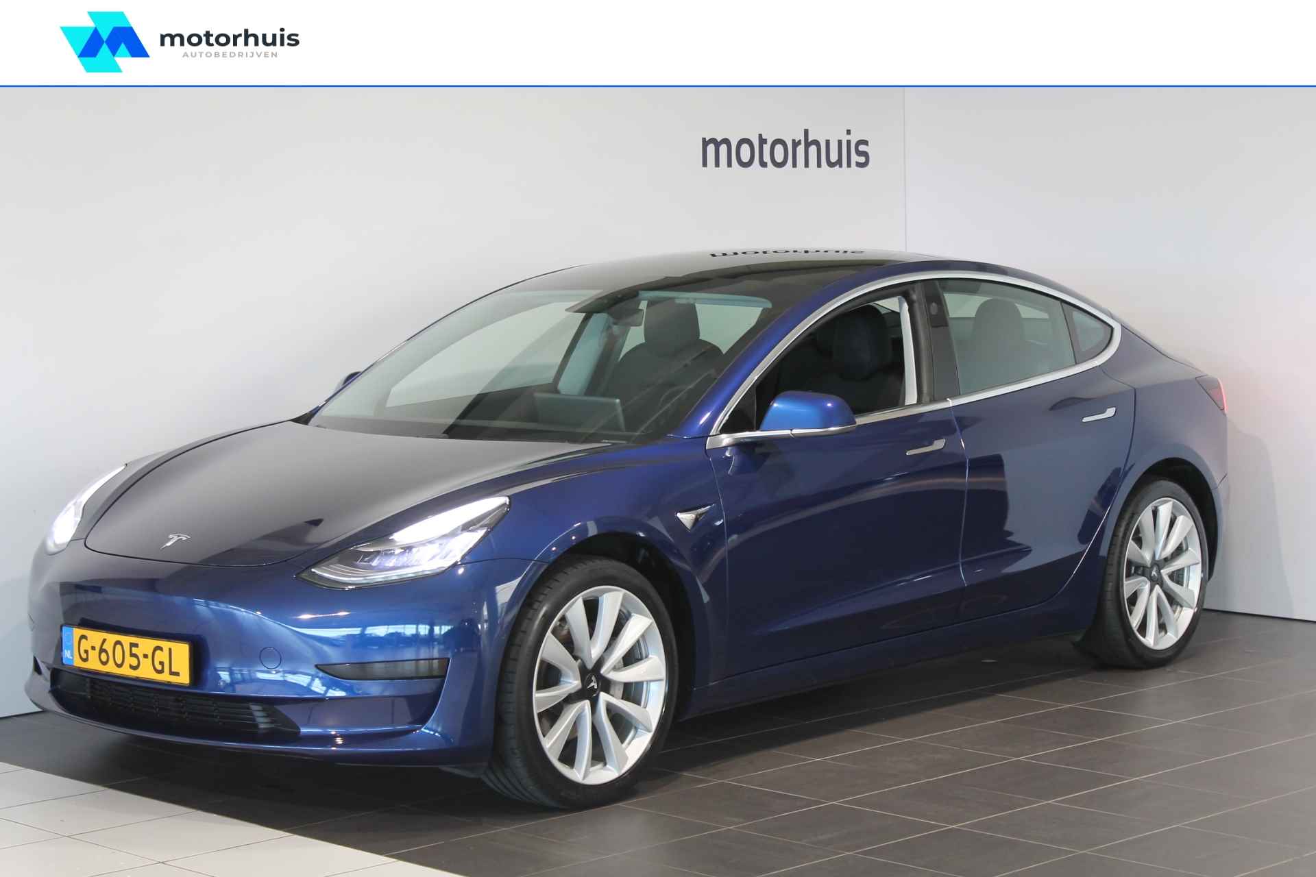 Tesla Model 3 Standard Plus RWD - 1/26