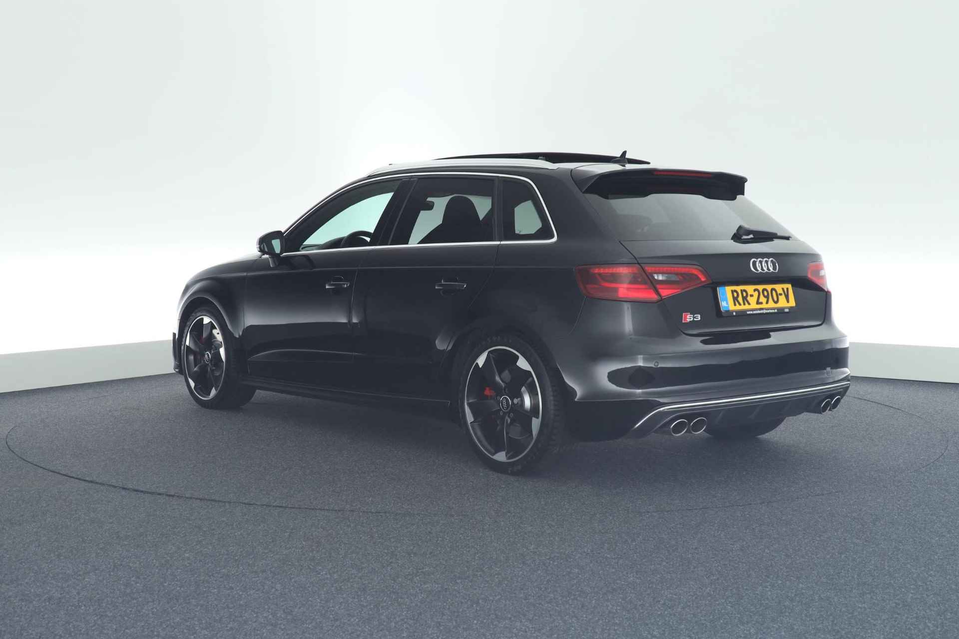 Audi S3 Sportback 2.0 TFSI 300pk quattro Pro Line Plus Keyless B&O Panoramadak Stoelverwarming Leder Navigatie - 8/51