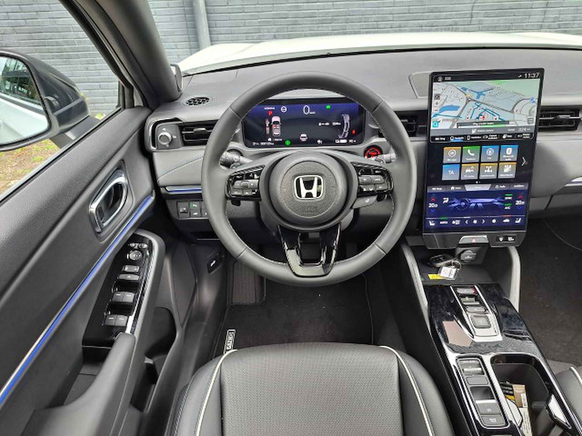 HONDA E:ny1 68,8 kWh 204pk Automaat Advance | Panoramadak | Leder Interieur | Pioneer Audio | Adaptieve Cruisecontrol | - 4/40