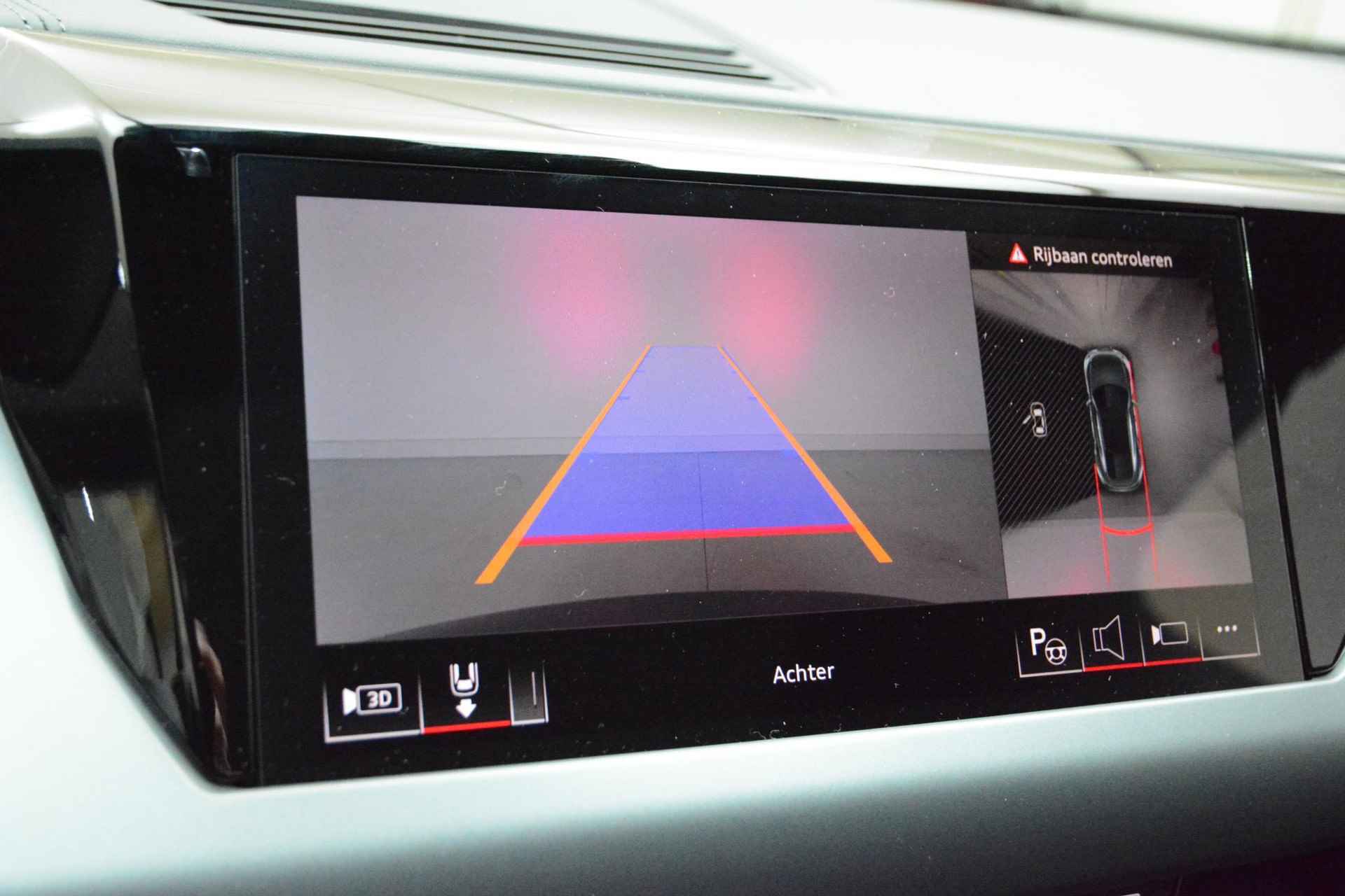 Audi e-tron GT GT Competition 93 kWh 476 PK | Nieuw | NU VAN € 143.900,00 VOOR € 123.900,00!!!! | UNIEKE KLEUR TIEFGRUN ENIGE IN NL!!! | Navigatie | Maxtrix-Laser koplampen | 360 camera | Autonome parkeerfunctie | Dynamische vierwielbesturing | Dodehoek detectie | Glazen panoramadak | Head-up display | Dynamiekpakket plus | Audi virtual cockpit plus | Stoelverwarming voor en achter | Lichtpakket plus ambient light | Optiekpakket zwart plus - 16/30