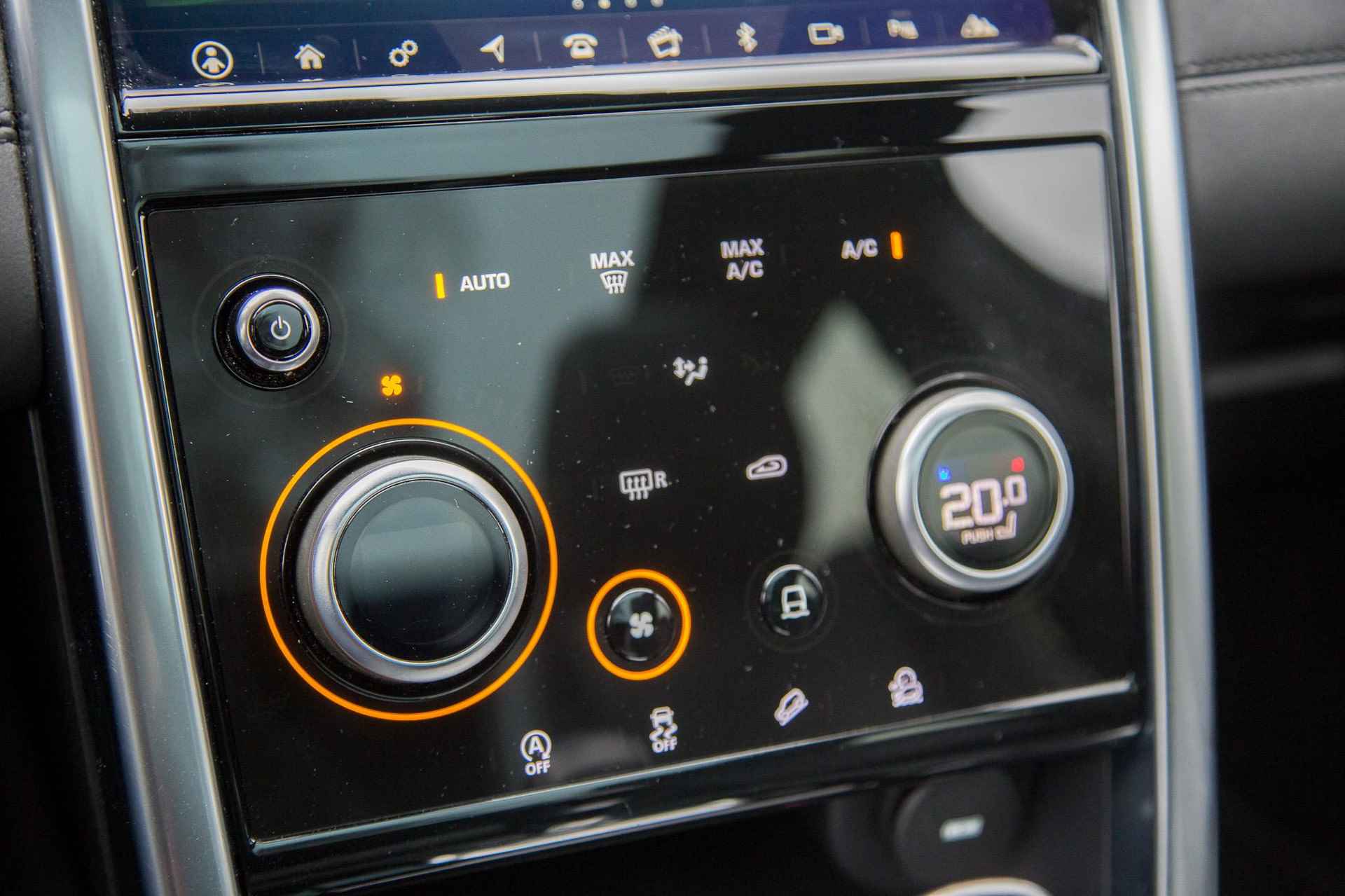 Land Rover Discovery Sport P200 2.0 S Facelift | Pano | Leder | Carplay | Dealer onderh - 30/55