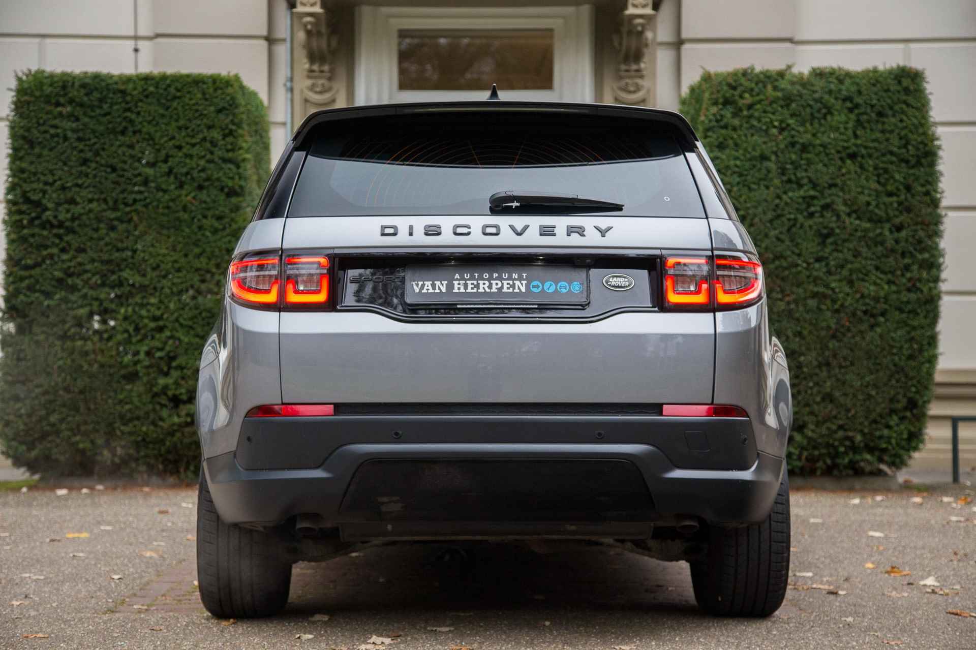 Land Rover Discovery Sport P200 2.0 S Facelift | Pano | Leder | Carplay | Dealer onderh - 4/55