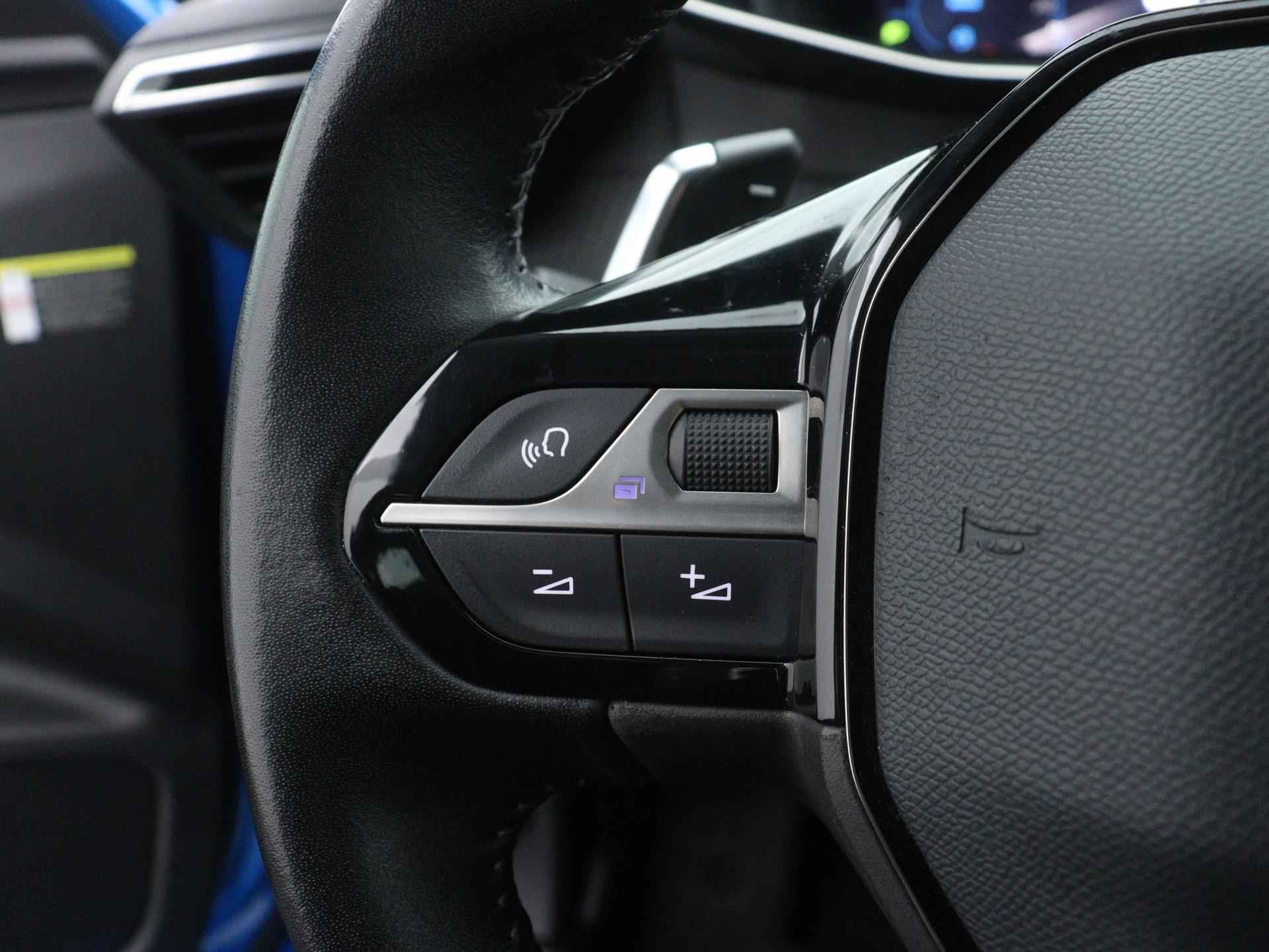 Peugeot 2008 Allure 130pk Automaat | Navigatie | Camera | Climate Control | Licht Metalen Velgen 17"| Apple Carplay/Android Auto - 24/34