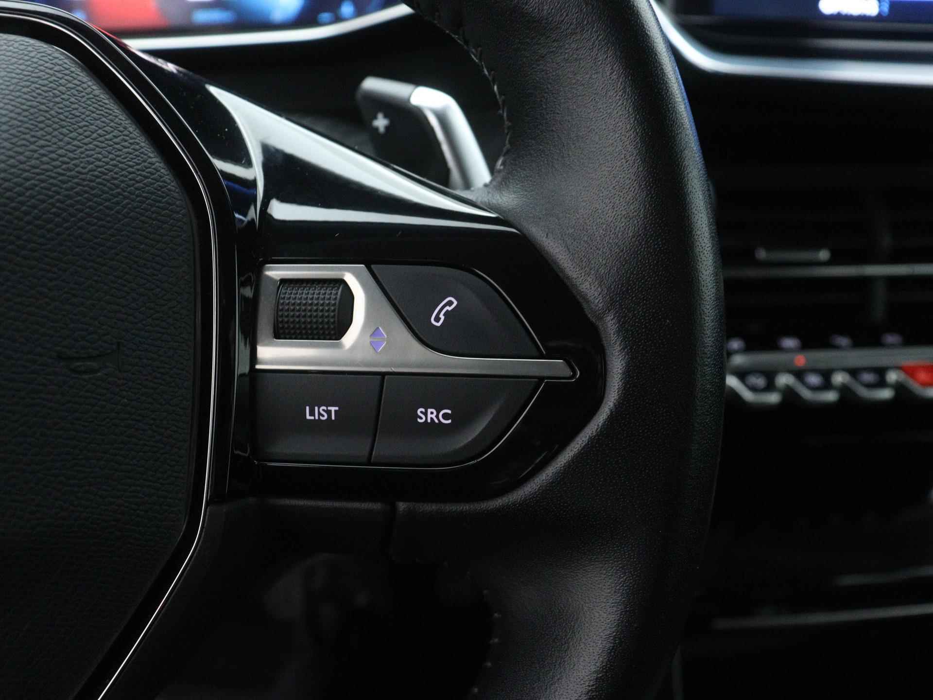 Peugeot 2008 Allure 130pk Automaat | Navigatie | Camera | Climate Control | Licht Metalen Velgen 17"| Apple Carplay/Android Auto - 25/34