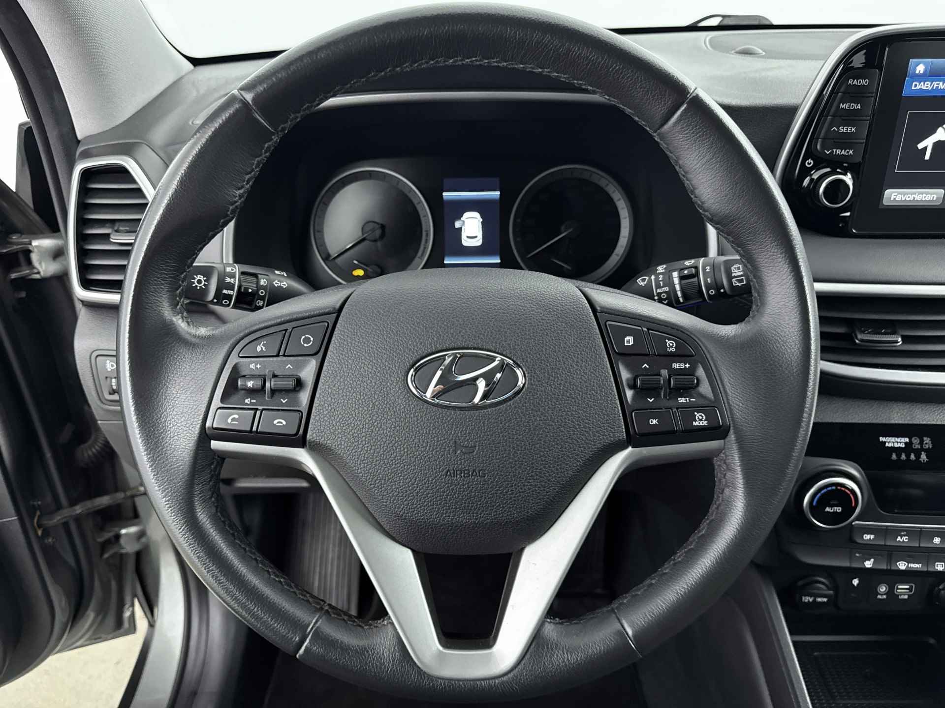 Hyundai Tucson 1.6 GDI Comfort // LEDER // KEYLESS // 1e EIGENAAR // - 23/28