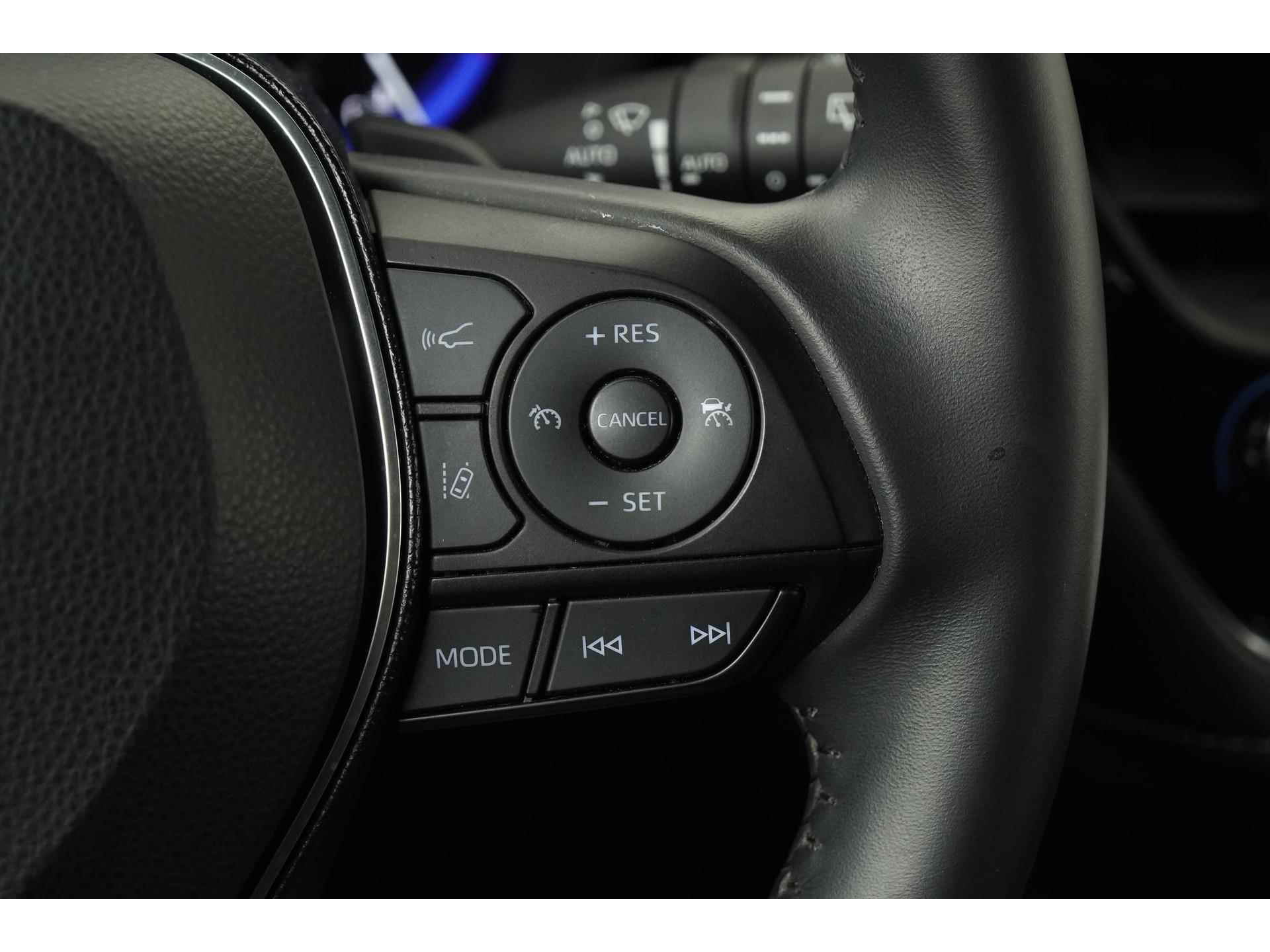 Toyota Corolla Touring Sports 2.0 Hybrid Dynamic | Camera | LED | Adapt cruise | Carplay | Zondag Open! - 10/42