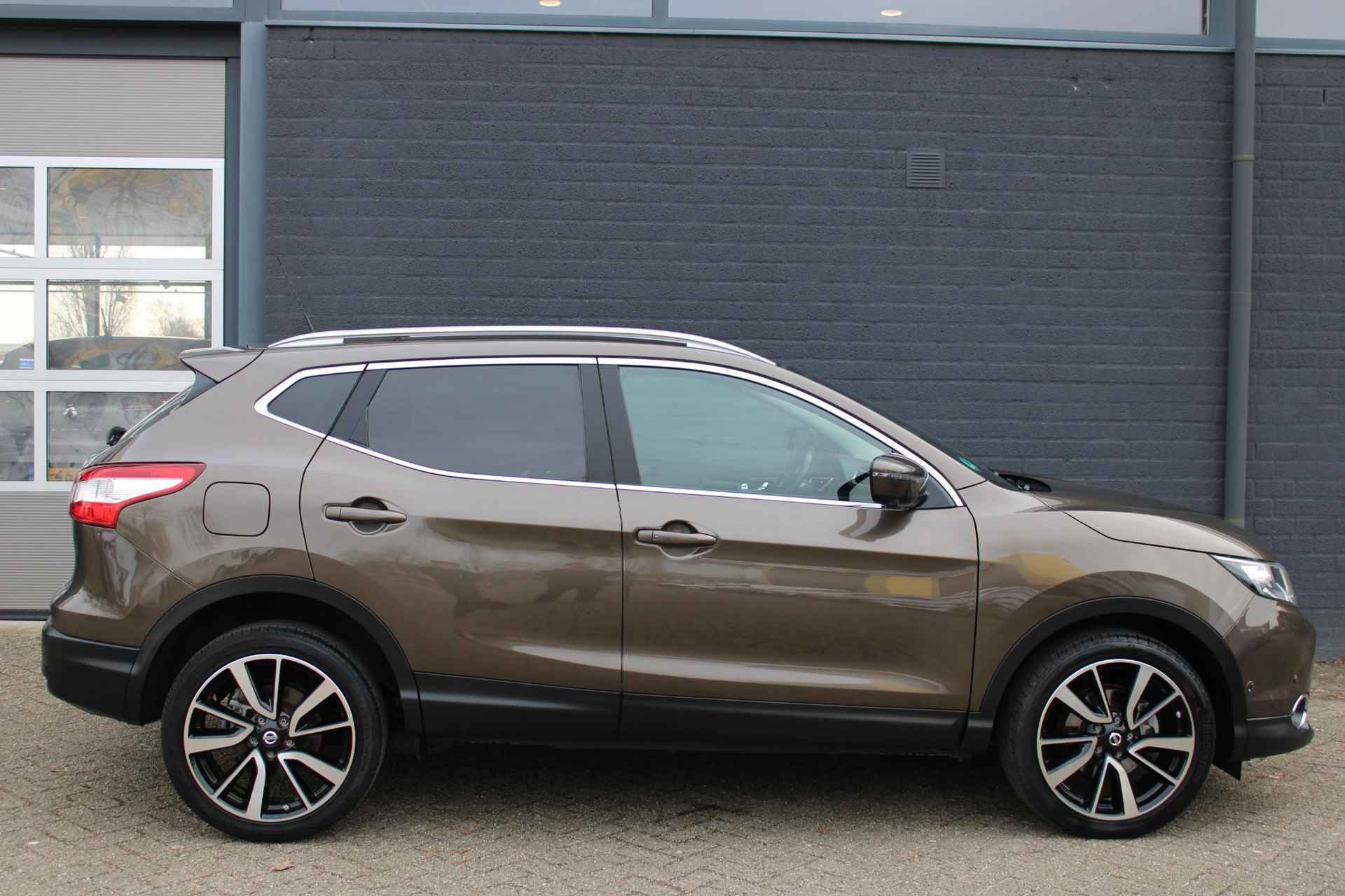 Nissan Qashqai DIG-T 115 PK Tekna X-Tronic NL-Auto | Automaat | Navigatie | 360 Graden Camera | Climate Controle | Cruise Control | Panorama dak | Lederen Bekleding | Stoelverwarming | LM-velgen | Trekhaak - 3/27