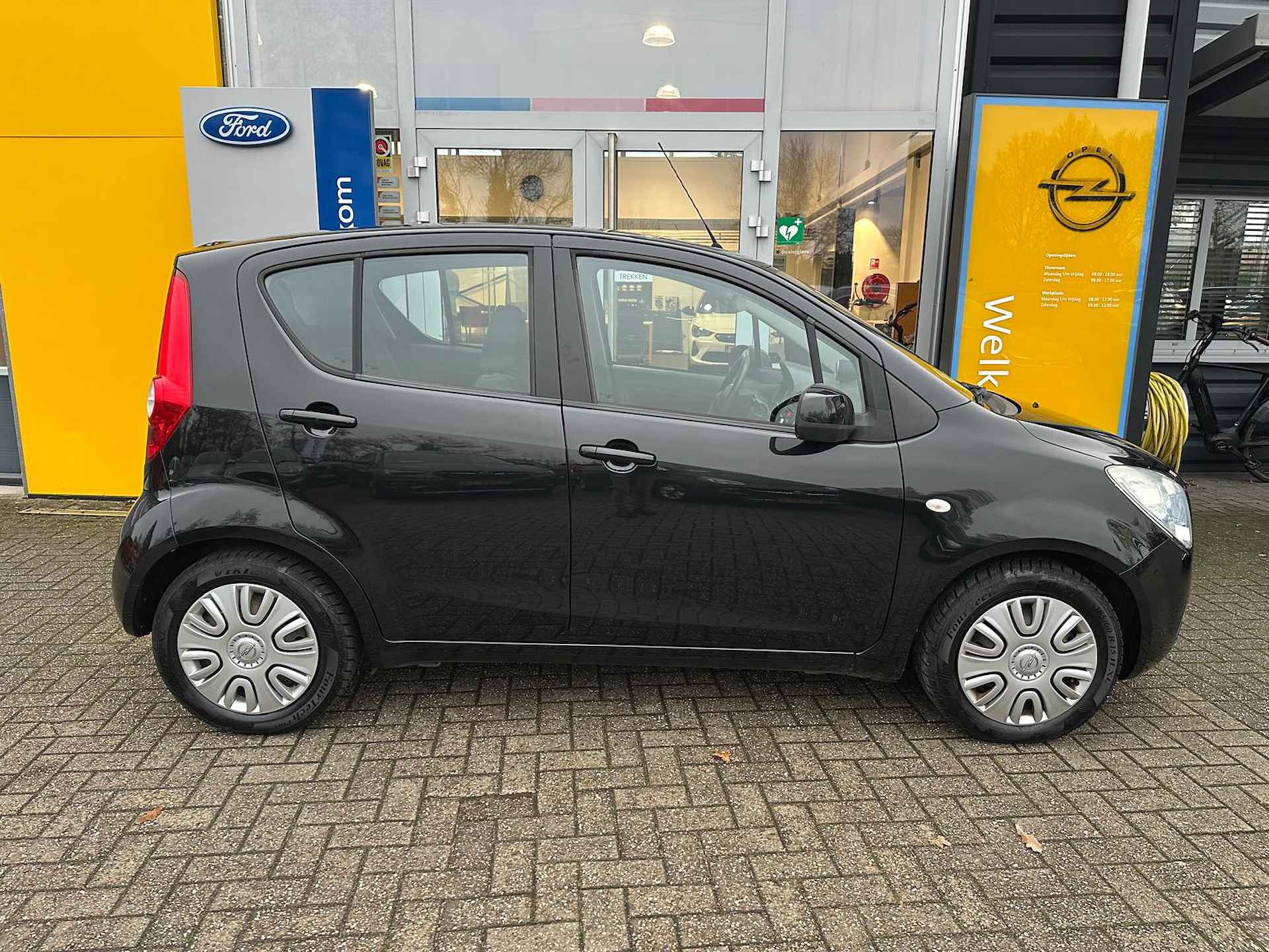 Opel Agila 1.2 95PK Edition | TREKHAAK| AIRCO| HOGE INSTAP| MISTLAMPEN| STOELEN IN HOOGTE VERSTELBAAR! - 8/32