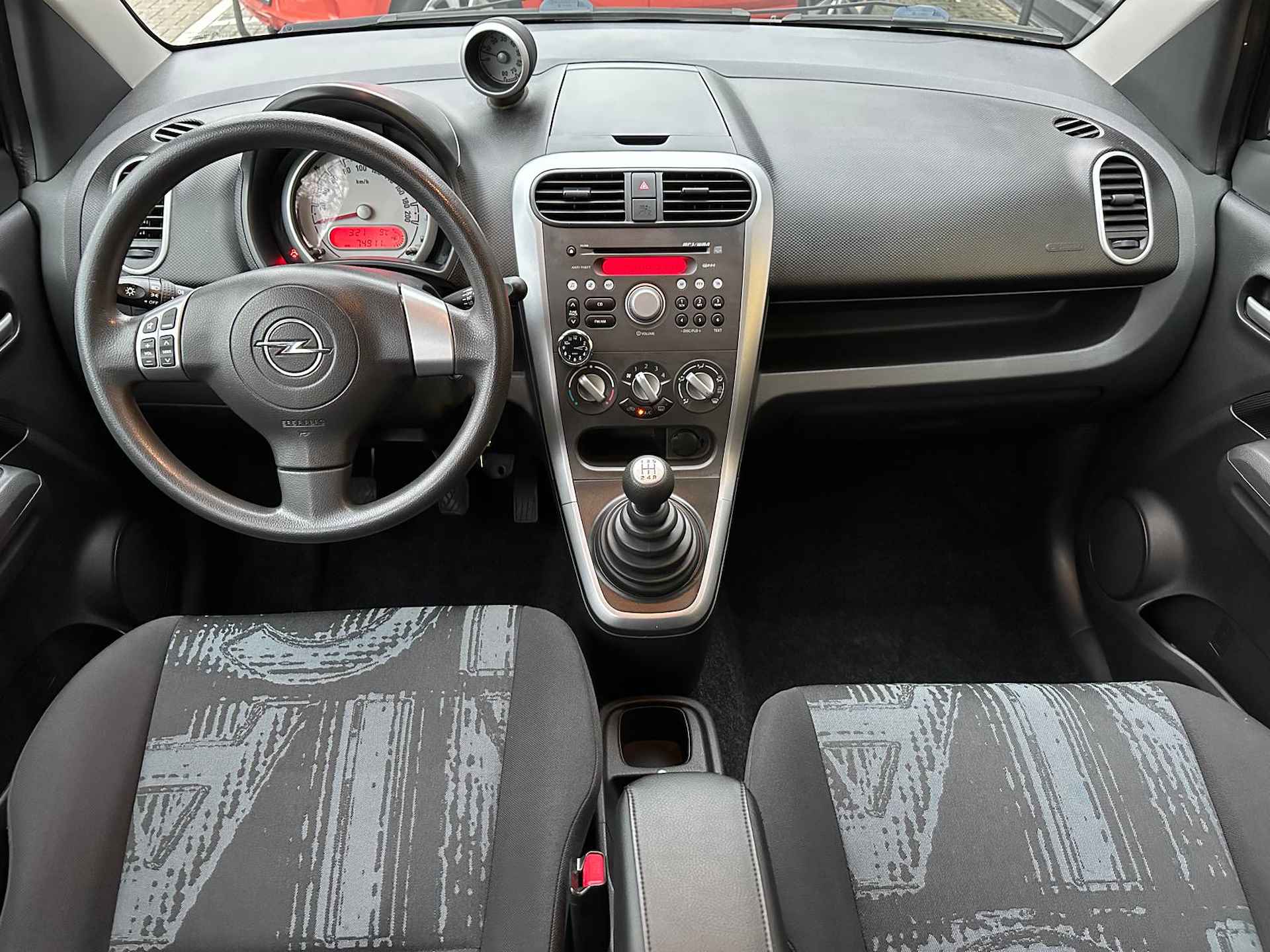 Opel Agila 1.2 95PK Edition | TREKHAAK| AIRCO| HOGE INSTAP| MISTLAMPEN| STOELEN IN HOOGTE VERSTELBAAR! - 12/32