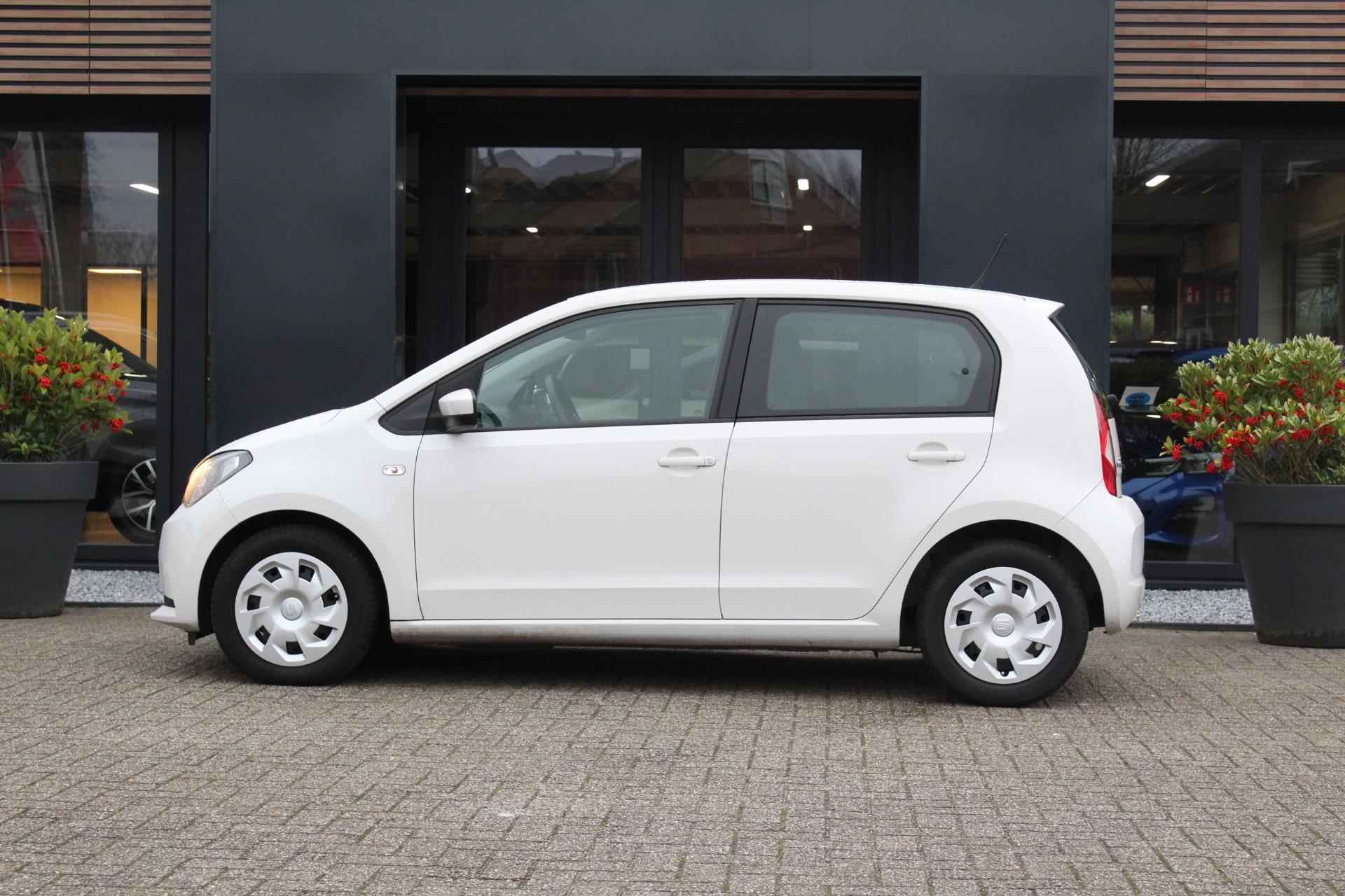 SEAT Mii 1.0 60pk Ecomotive Style 5 drs Airco - 2/15