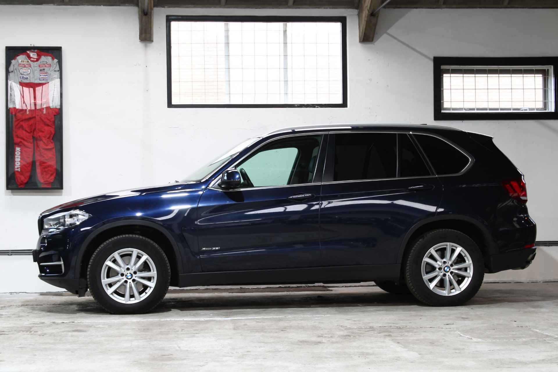 BMW X5 xDrive35i High Executive | Panoramadak | Camera | Head-Up |Trekhaak | Harman Kardon | NL Auto | - 2/34