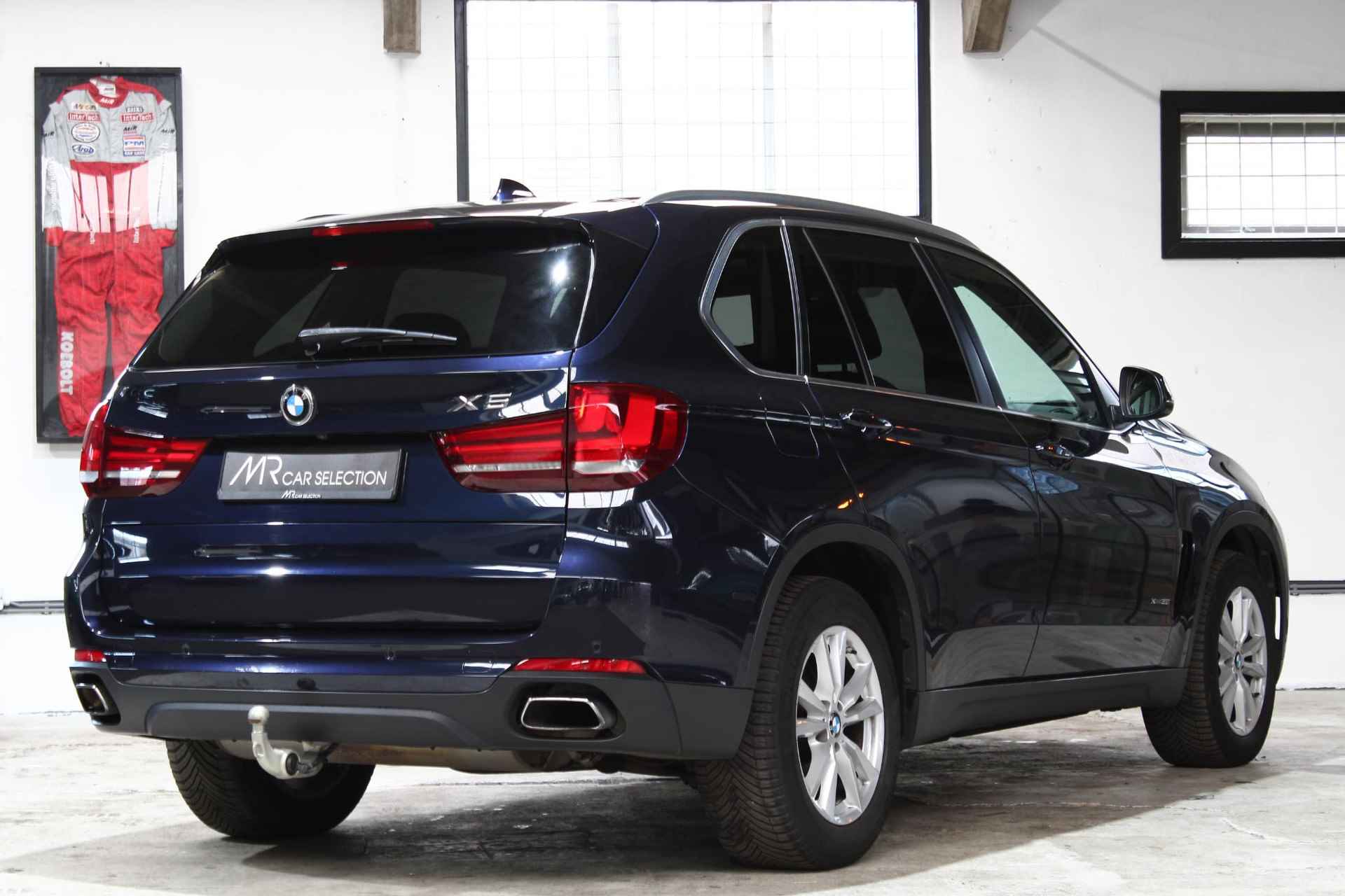 BMW X5 xDrive35i High Executive | Panoramadak | Camera | Head-Up |Trekhaak | Harman Kardon | NL Auto | - 7/34