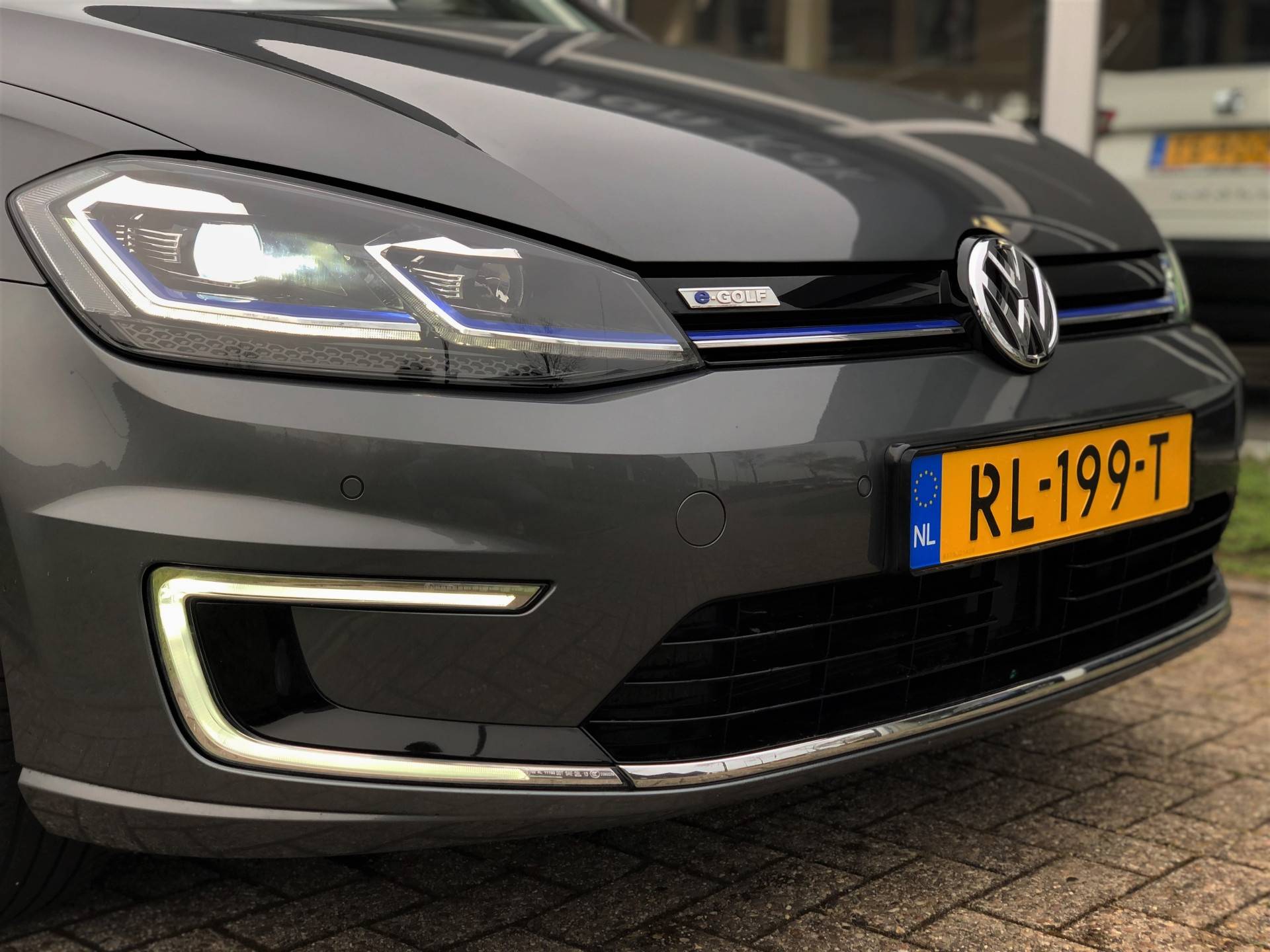 Volkswagen e-Golf 136 pk | DynAudio | Spiegelpakket - 17/34