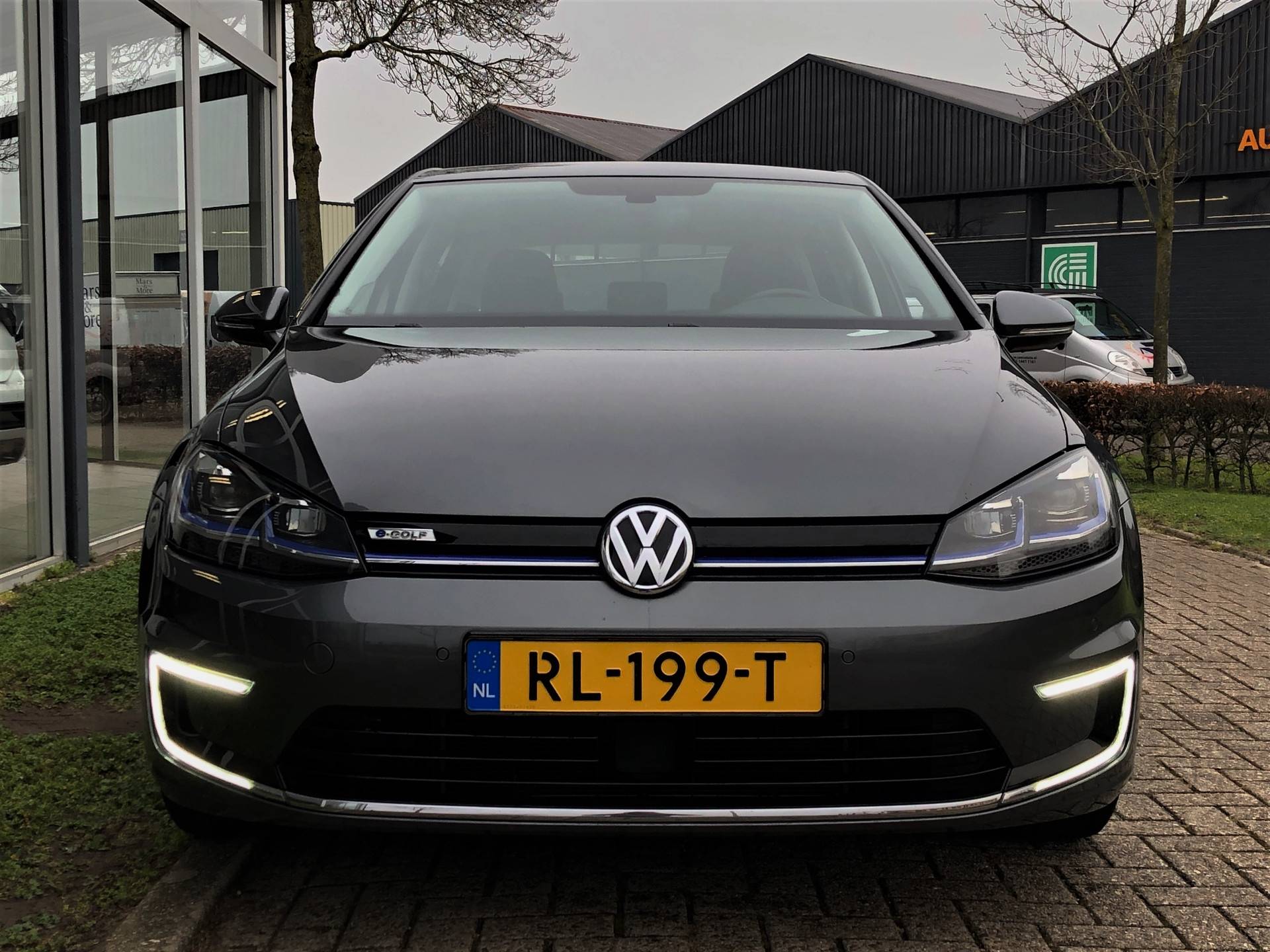 Volkswagen e-Golf 136 pk | DynAudio | Spiegelpakket - 31/34