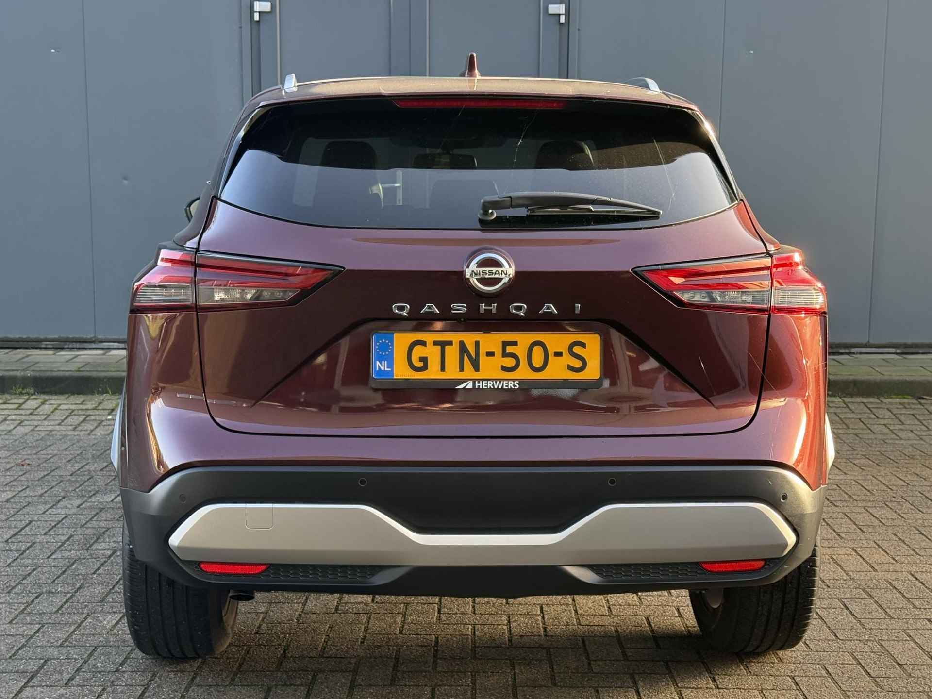 Nissan Qashqai 1.3 MHEV Xtronic Tekna Automaat / 1800kg Trekgewicht / Camera 360 / Panoramadak / Cruise Control Adaptief / Apple&Android Carplay / Elektrische Achterklep / Stoel&Stuurwiel verwarming / Head-Up Display / - 15/48