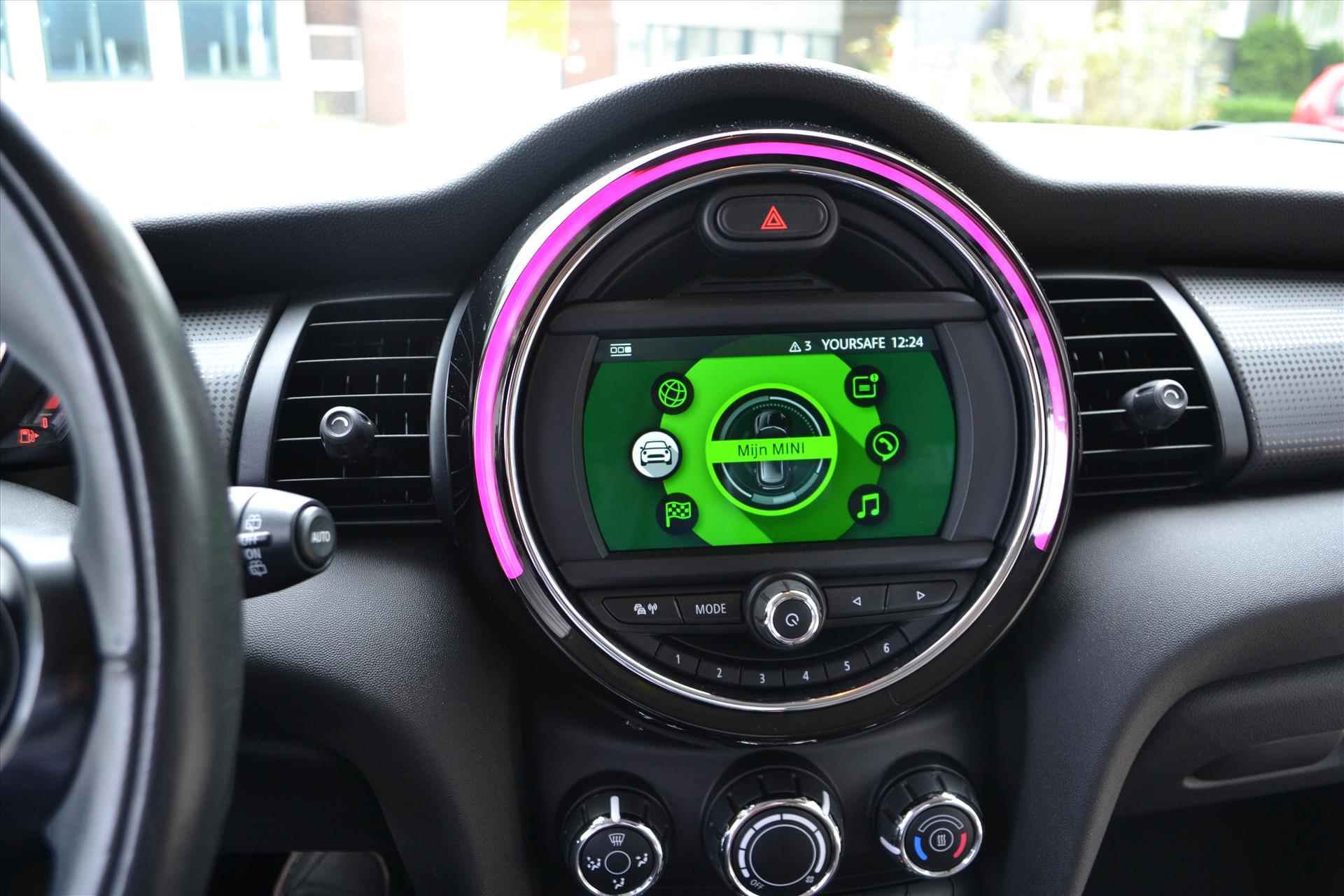 MINI Mini 3-Deurs (f56) 1.5 Cooper / CarPlay/ Navi / Cruise / Airco - 18/23