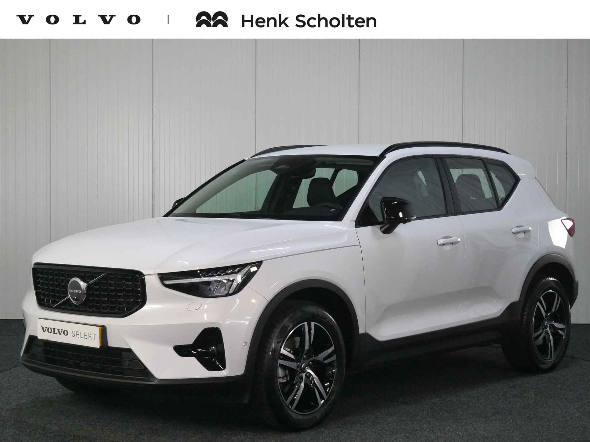 Volvo XC40 B3 AUT7 163PK Plus Dark, Adaptieve Cruise Control, Pilot Assist, Harman/Kardon Audiosysteem, Lederen bekleding, DAB+, Grootlicht assistent, Keyless entry/ start, Verwarmbare Voorruit, Trekhaak - 1/46