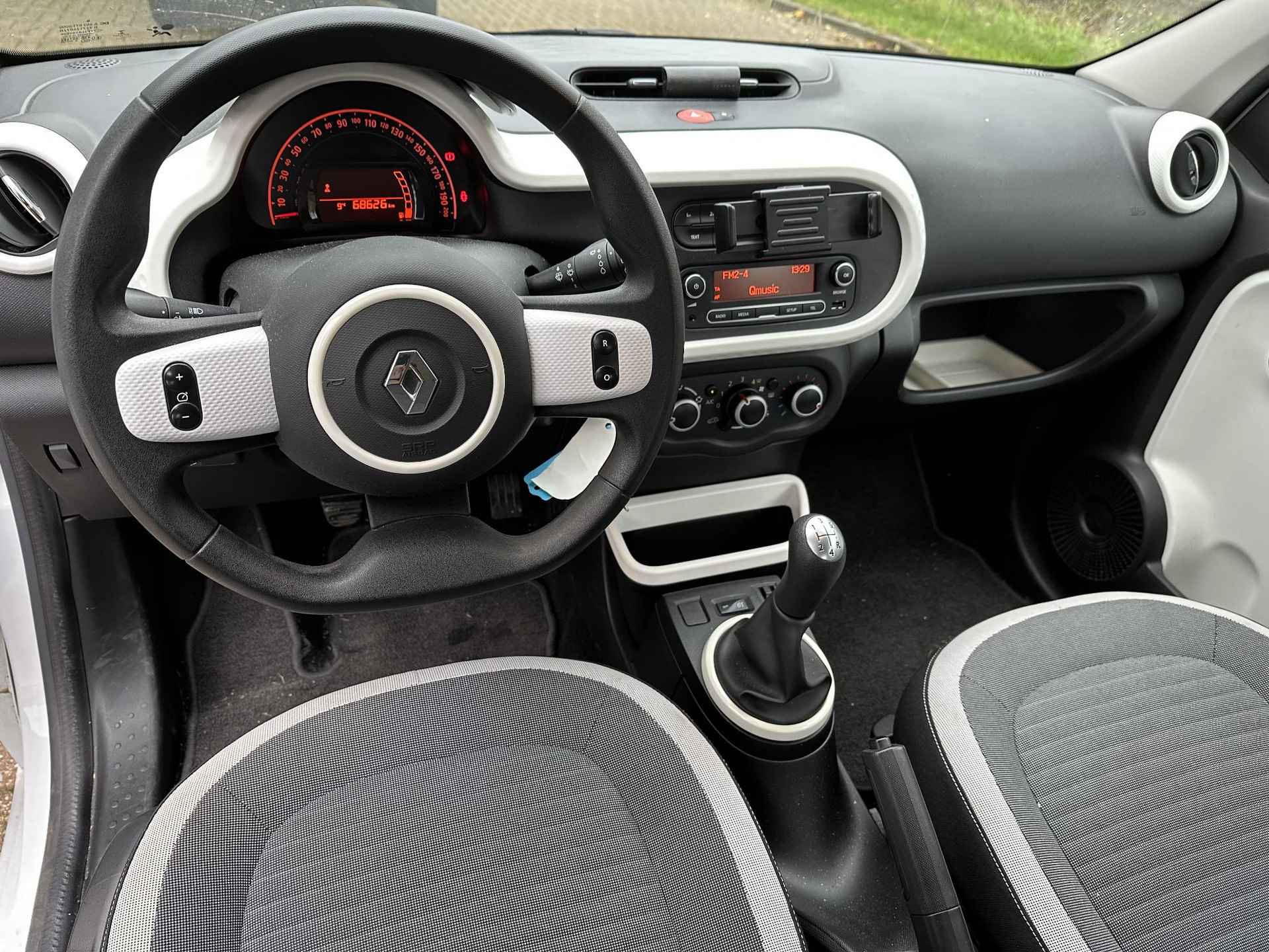 Renault Twingo 1.0 SCe 70 Collection | Airco | Radio-USB | Bluetooth | Trekhaak | NL-auto - 12/19