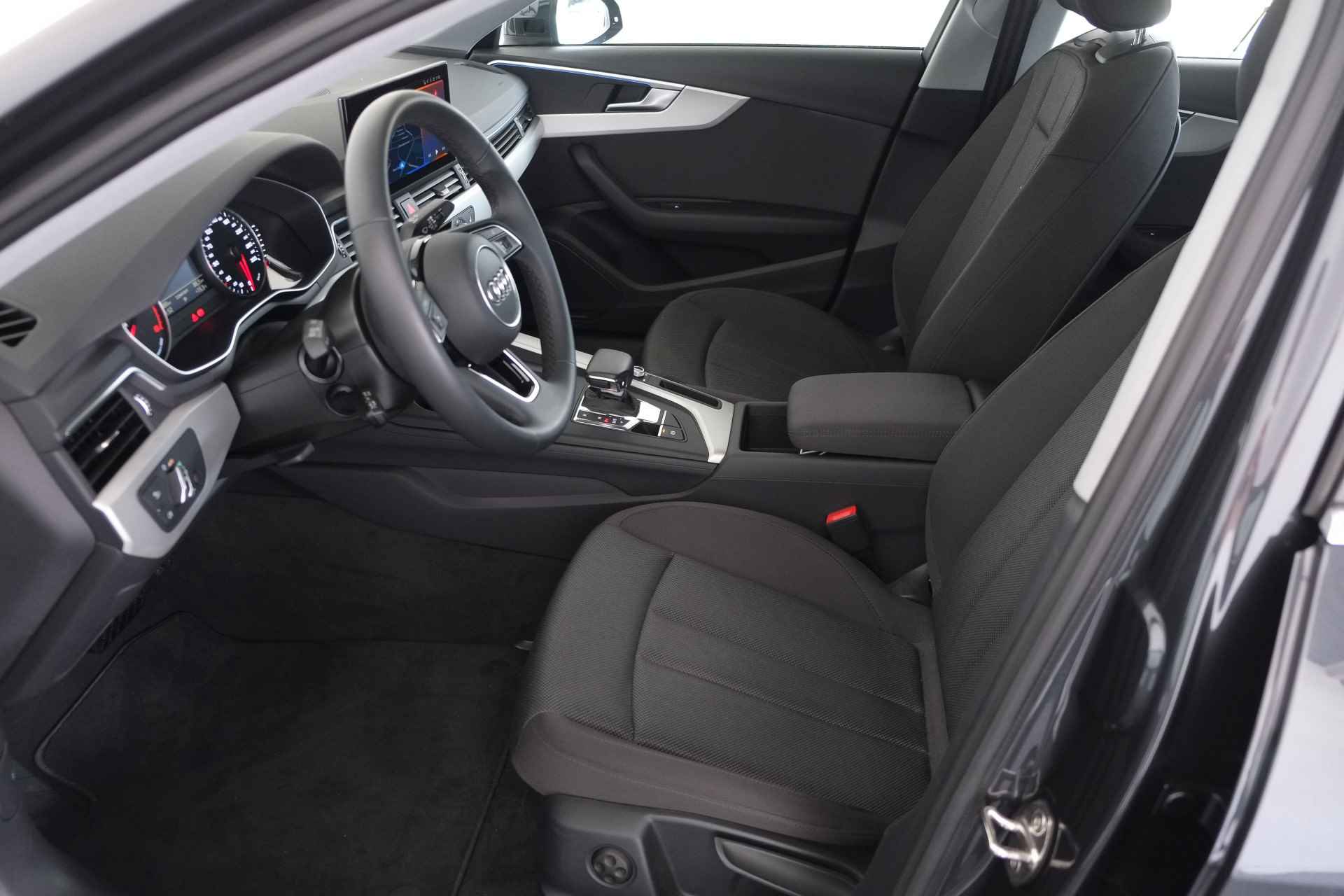 Audi A4 Limousine 40 TFSI Business Edition / LED / Carplay / DAB+ / Cam - 8/28