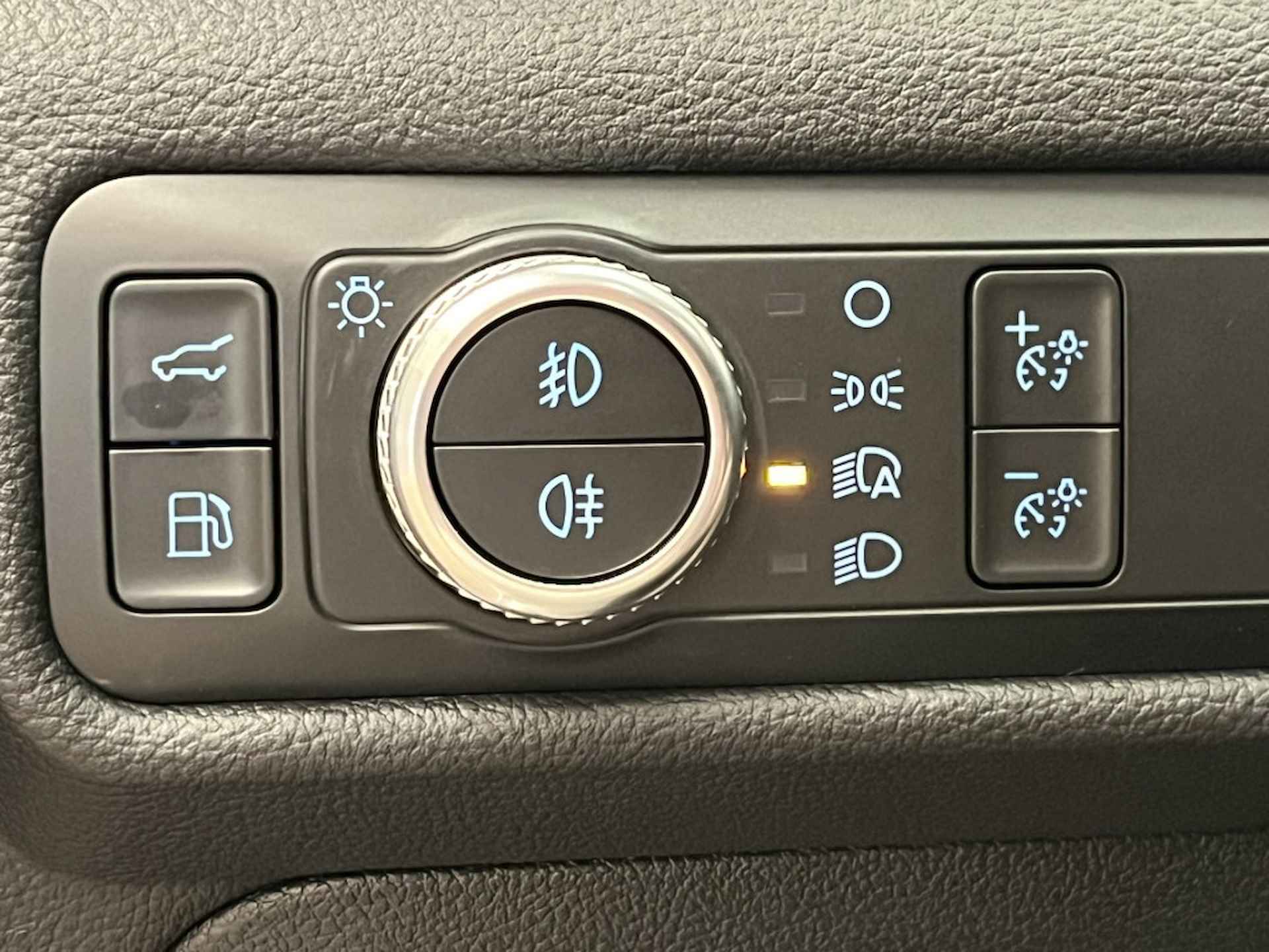 Ford Explorer  Automaat  | cruise control adaptief met Stop&Go en stuurhulp | full-LED koplampen | lichtmetalen velgen 20" - 48/49