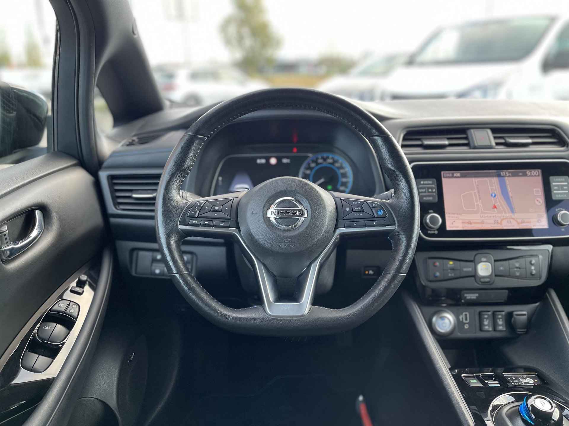 Nissan LEAF 3.Zero Limited Edition 62 kWh | Navigatie | 360° Camera | Stuur- + Stoelverwarming | BOSE Audio | Adapt. Cruise Control | Apple Carplay/Android Auto | Rijklaarprijs! - 14/29