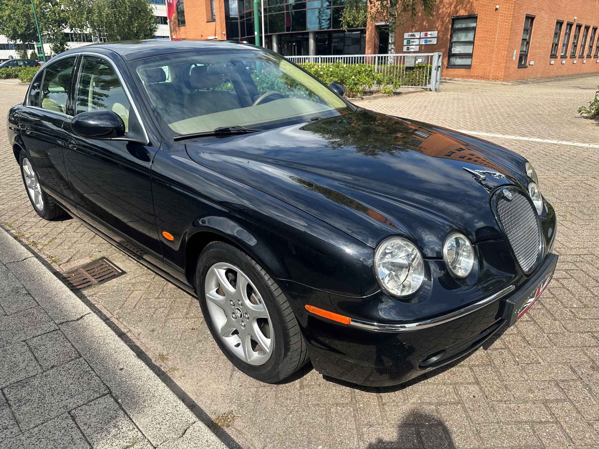 Jaguar S-Type 3.0 V6 iDition - 10/18