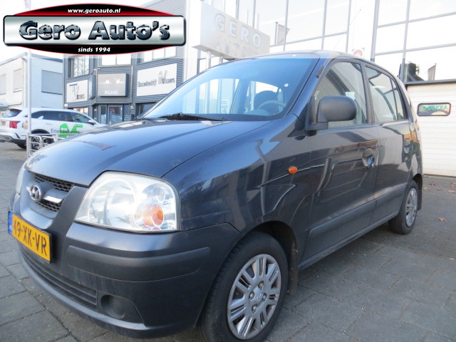 Hyundai Atos 1.1i Active Joy stbkr airco lichte schade ,vaste meeneemprijs !