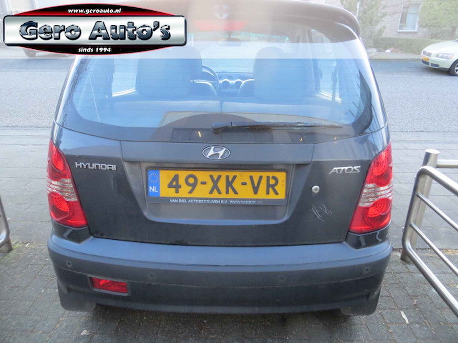 Hyundai Atos 1.1i Active Joy stbkr airco lichte schade ,vaste meeneemprijs ! - 9/16