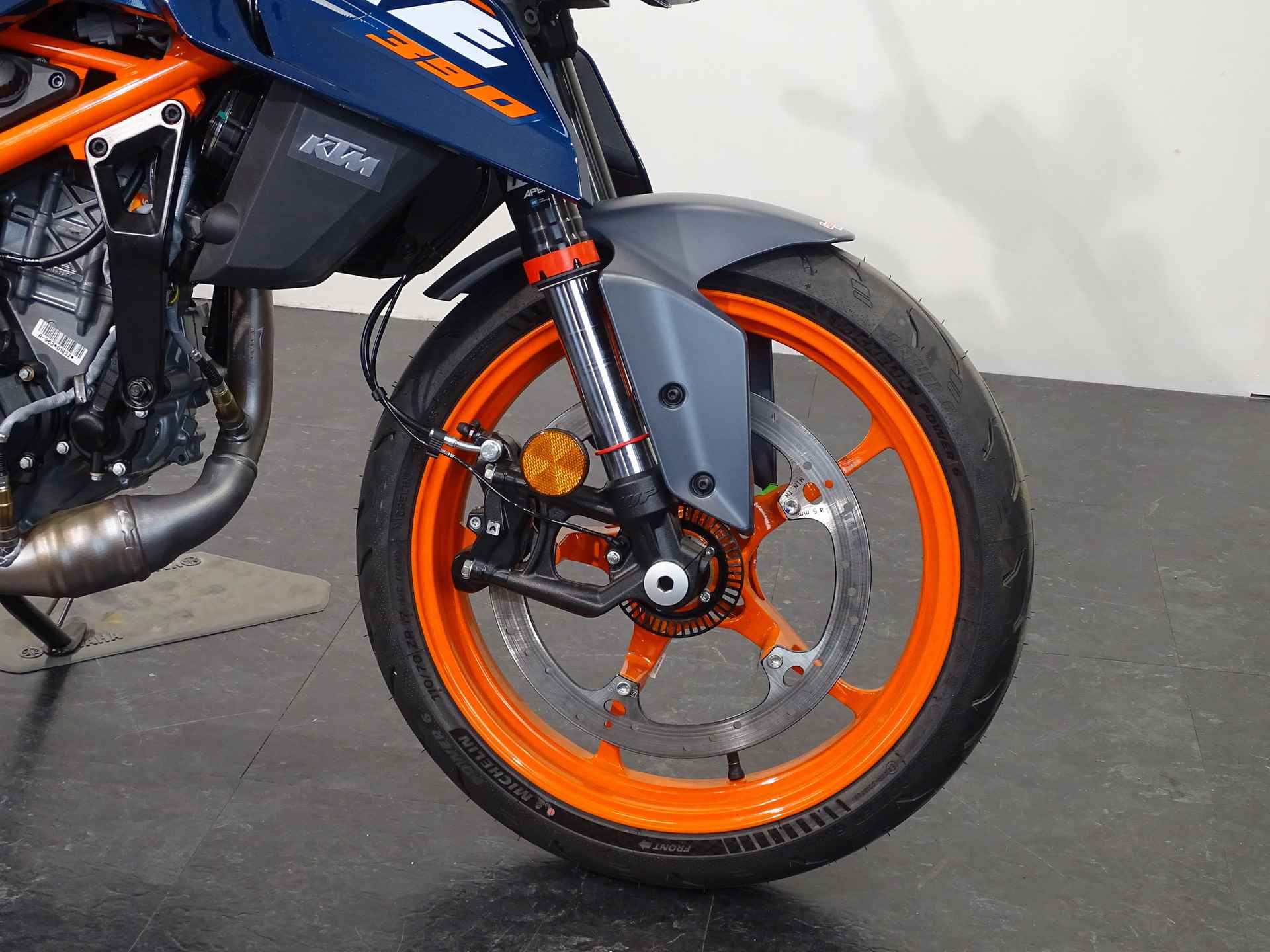 KTM 390 DUKE ABS - 2/12