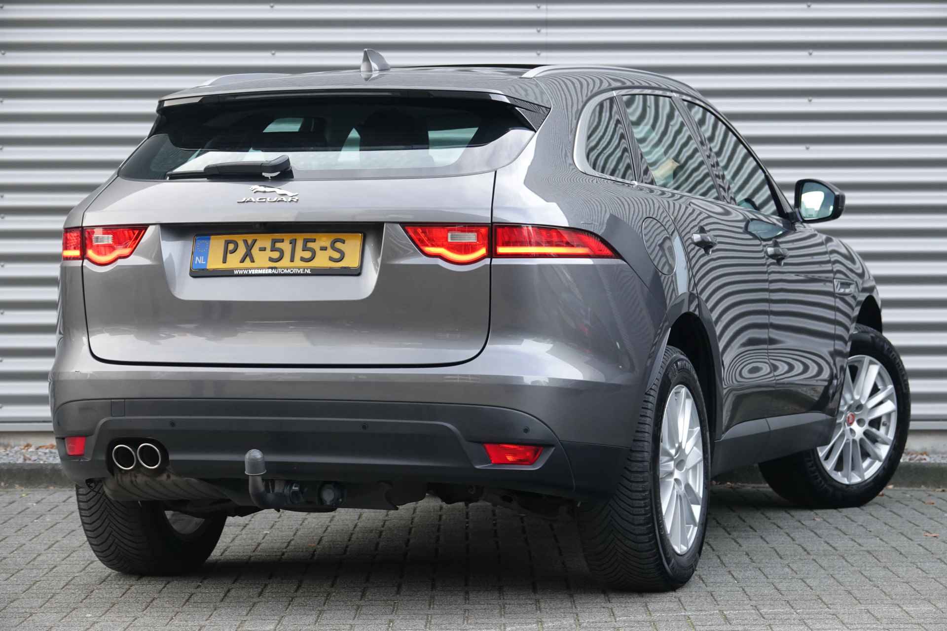 Jaguar F-Pace 2.0 Portfolio AWD 20d | Pano | Automaat | Trekhaak | Meridian | Carplay | Camera | - 10/30