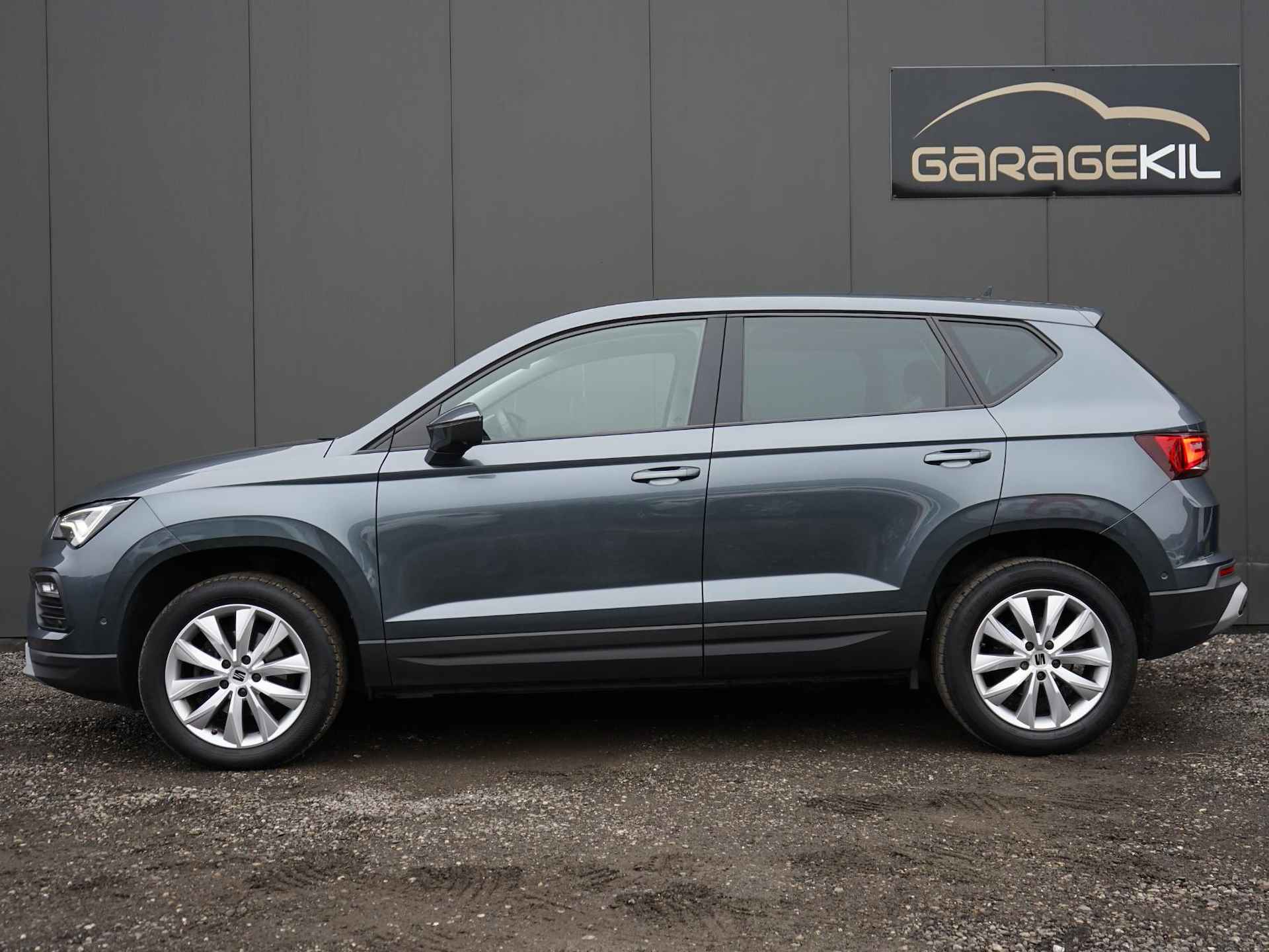 SEAT Ateca 1.5 TSI Style Business Intense Facelift / LED / Keyless / Privacy Glass / Winterpack - 6/27