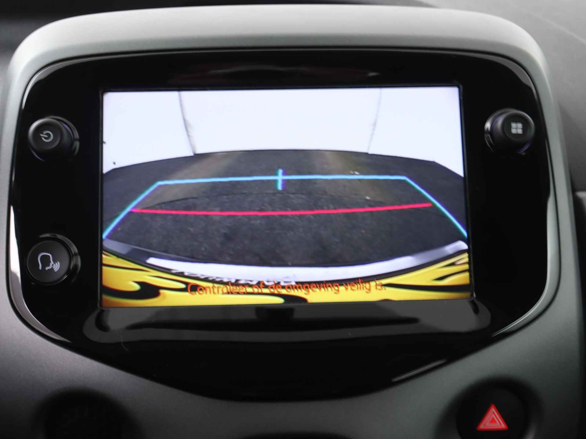 Toyota Aygo 1.0 VVT-i x-play | Airco | Apple Carplay/Android Auto | Camera | - 11/41