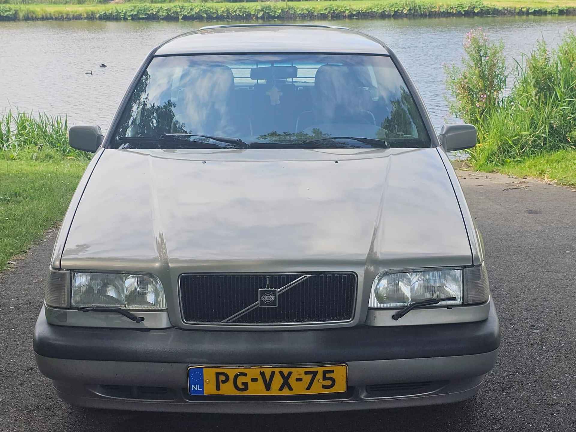 Volvo 850 2.5 - 20/22