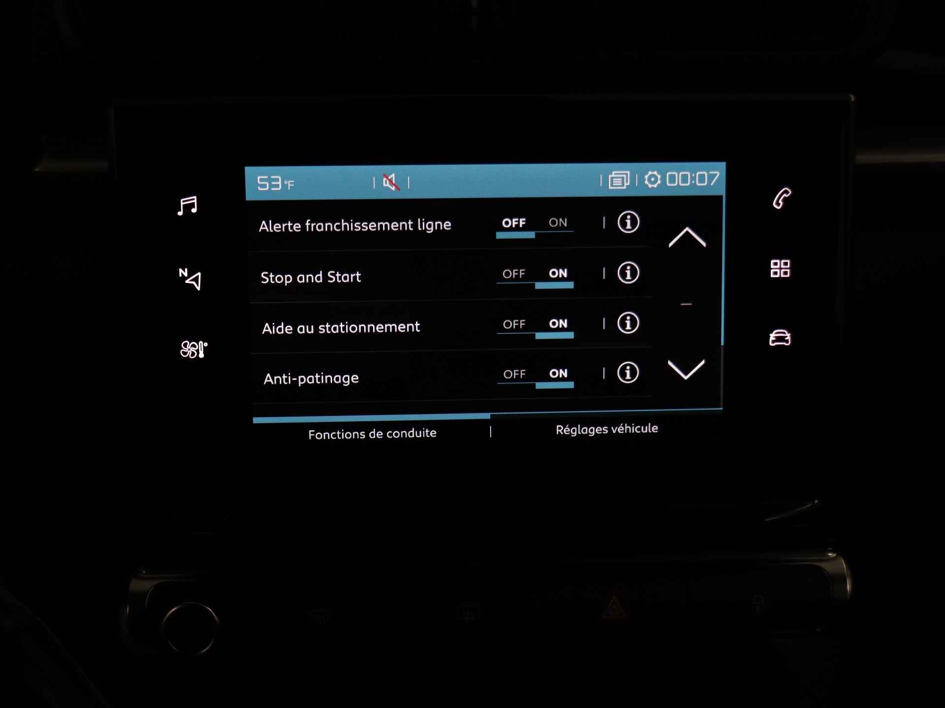 Citroën C3 PureTech 83pk Plus | Rijklaar | Parkeersensoren | Connect Navigatie | - 16/25