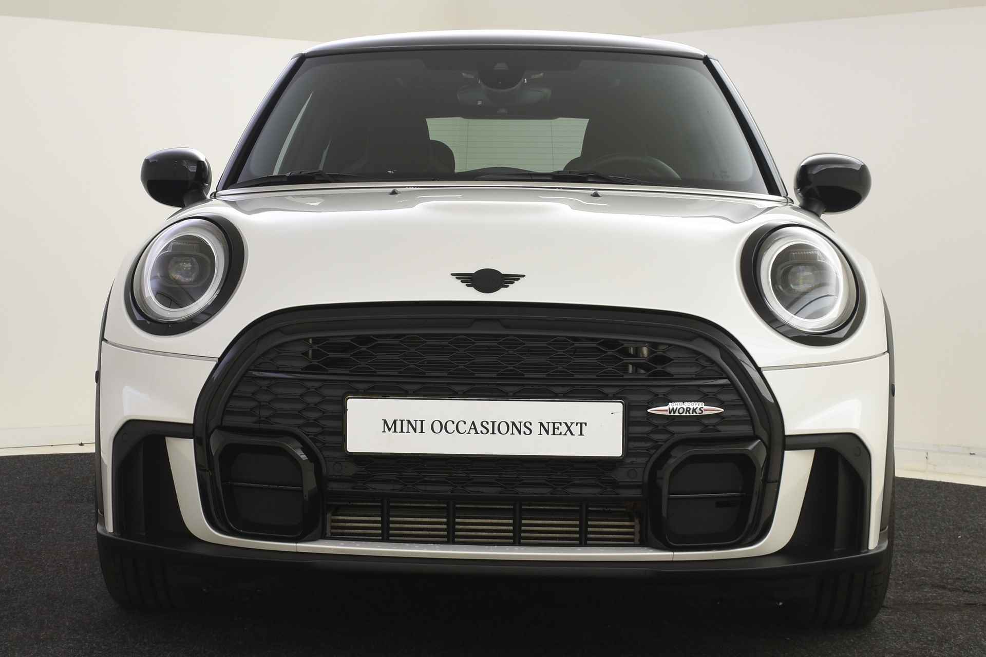 MINI Hatchback Cooper JCW Rockingham GT Automaat / Panoramadak / Achteruitrijcamera / Adaptief onderstel / Head-Up / Verwarmd stuurwiel / Stoelverwarming / Adaptieve LED / Park Assistant - 22/36