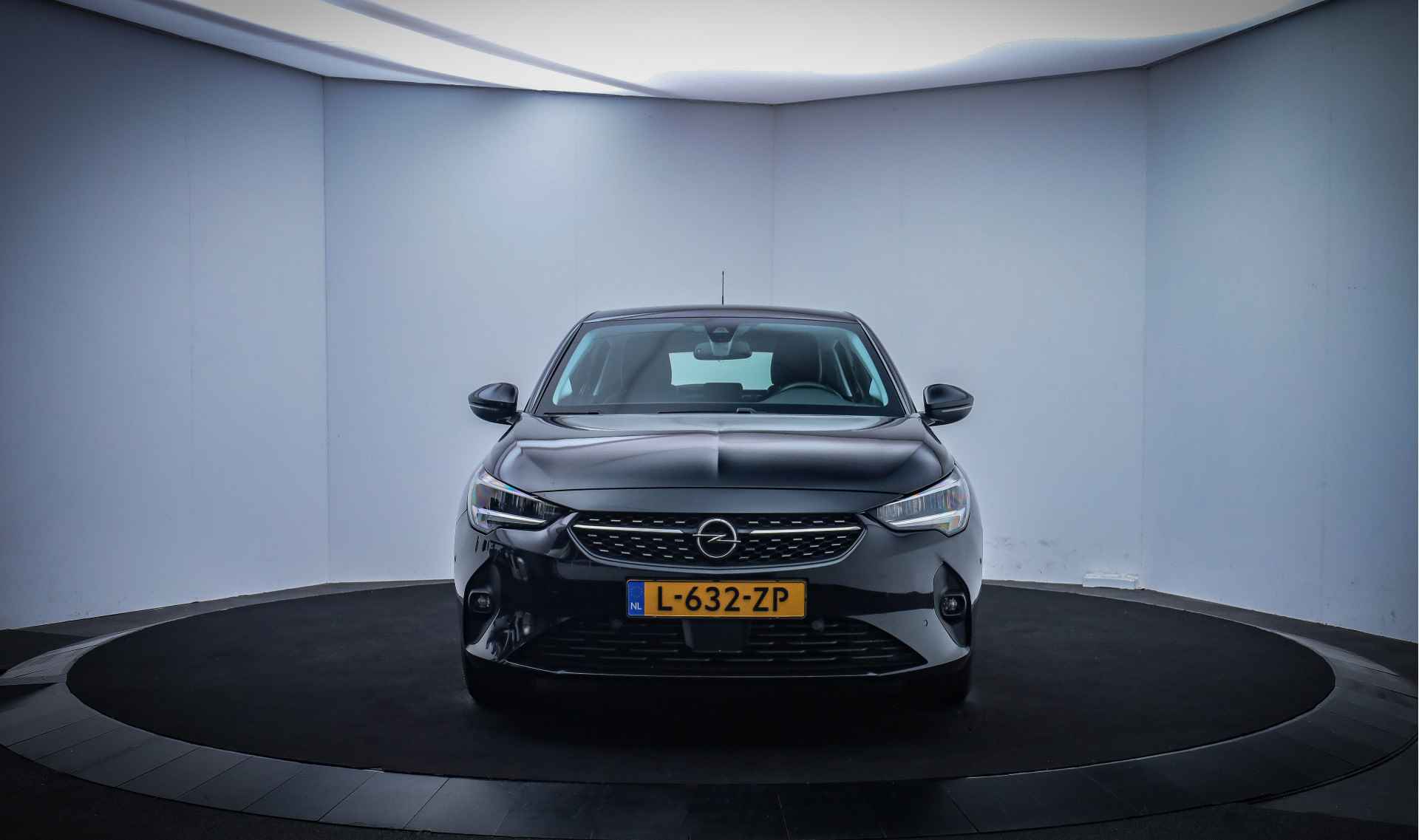 Opel Corsa 1.2i Edition FULL LED/CAMERA/CARPLAY/STUUR+STOELVERW./CRUISE/PDC V+A/LMV 16'' - 2/10