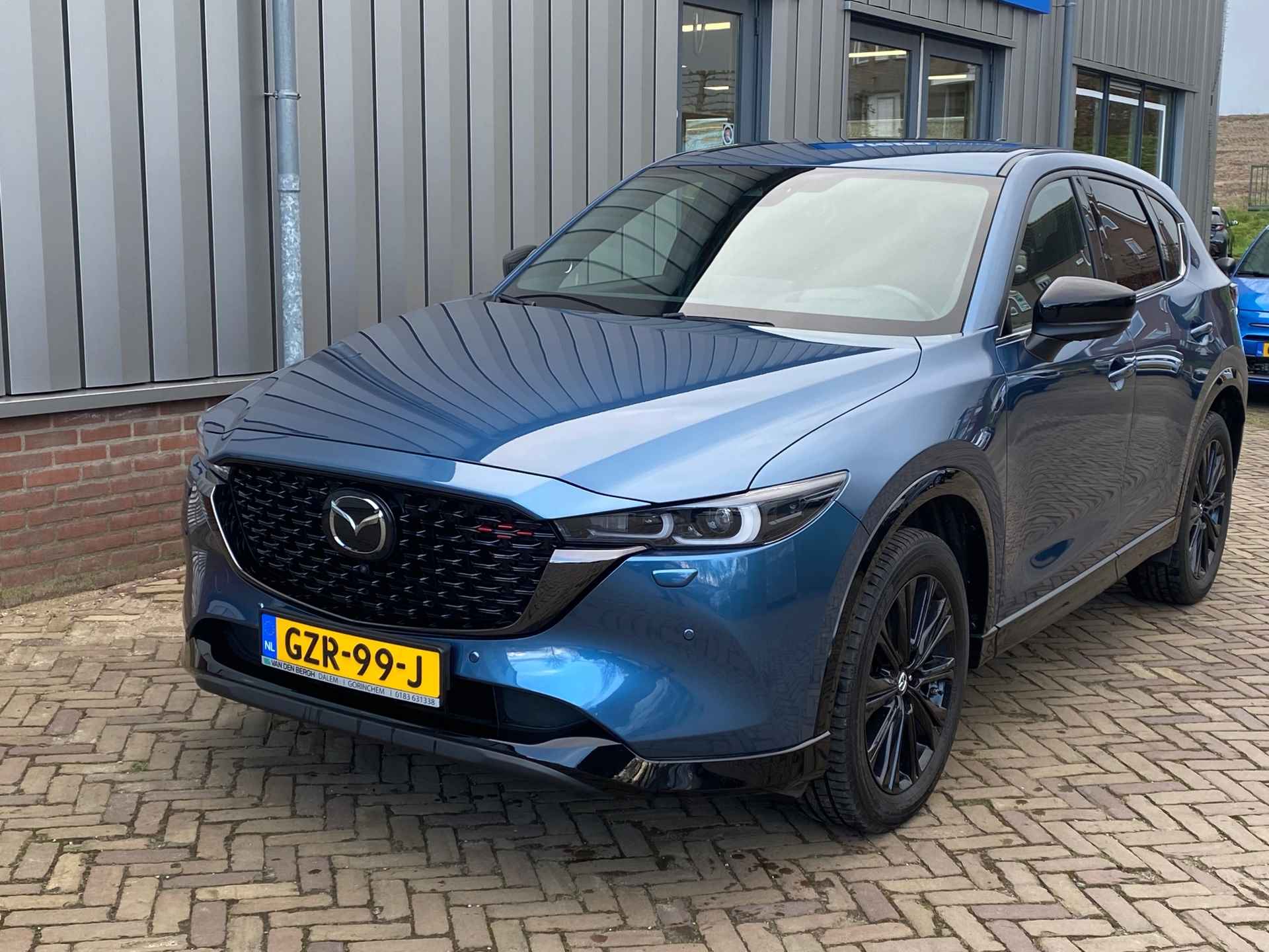 Mazda CX-5 2.0 SkyActiv-G 165 Luxury - 2/32