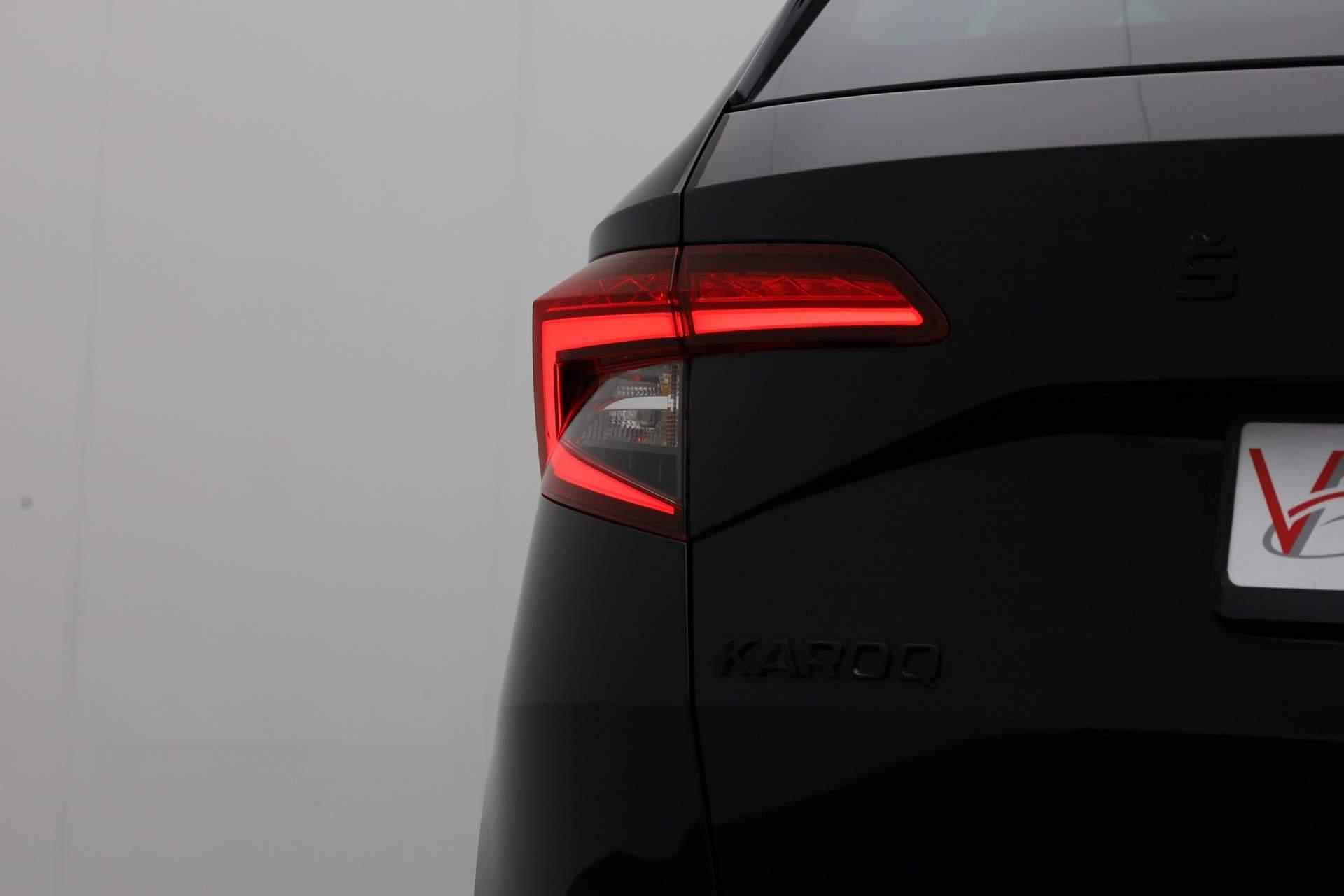 Skoda Karoq 1.5 TSI 150PK DSG ACT Sportline Business | Pano | CANTON | Stoel-/achterbankverwarming | Keyless | Apple Carplay / Android Auto - 14/41