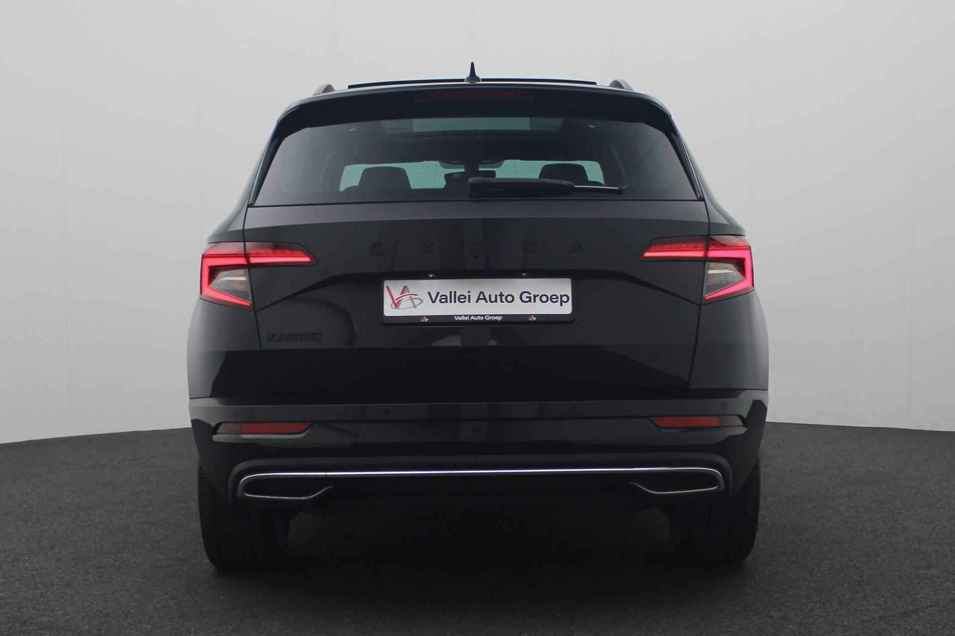 Skoda Karoq 1.5 TSI 150PK DSG ACT Sportline Business | Pano | CANTON | Stoel-/achterbankverwarming | Keyless | Apple Carplay / Android Auto - 18/41