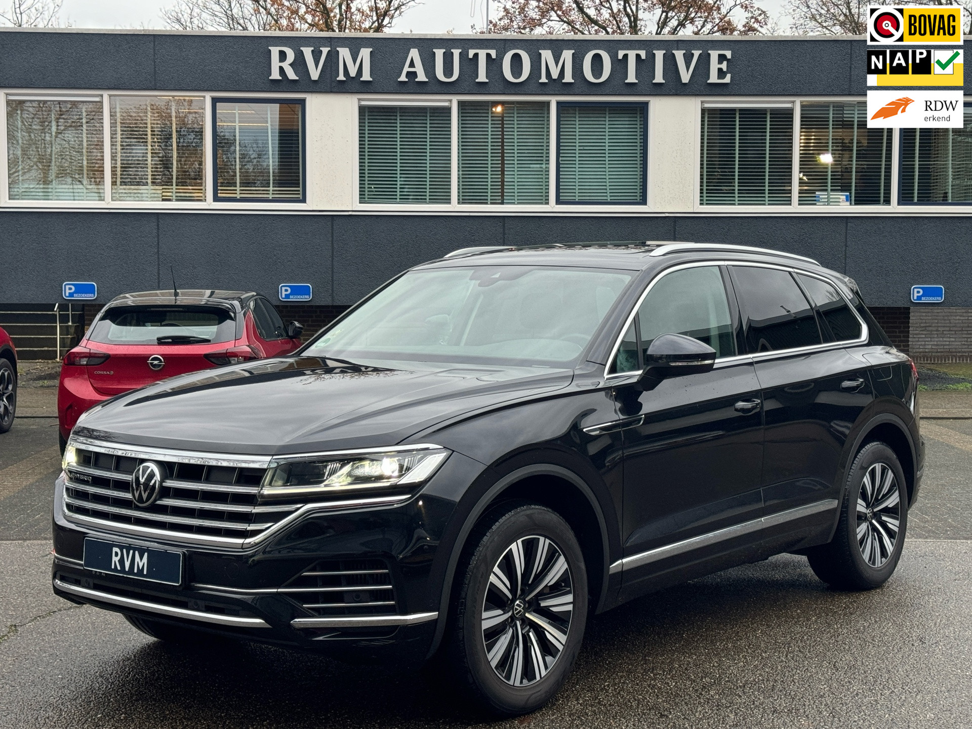 Volkswagen Touareg 3.0 TSi eHybrid 4MOTION | PANO | ELEK. TREKHAAK | VIRTUAL DASH | RIJKLAARPRIJS INCL. 12 MND. BOVAGGARANTIE